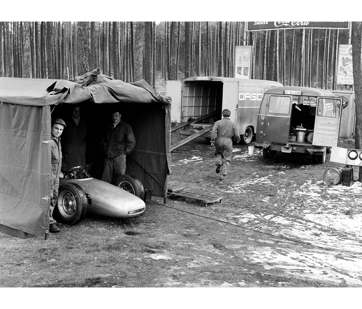 1962_804_in_tent_HNE_2205.jpg