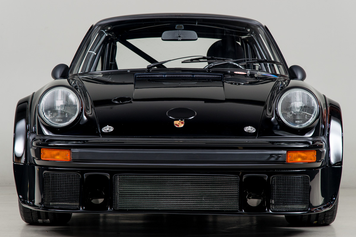 76 Porsche 934 08.jpg