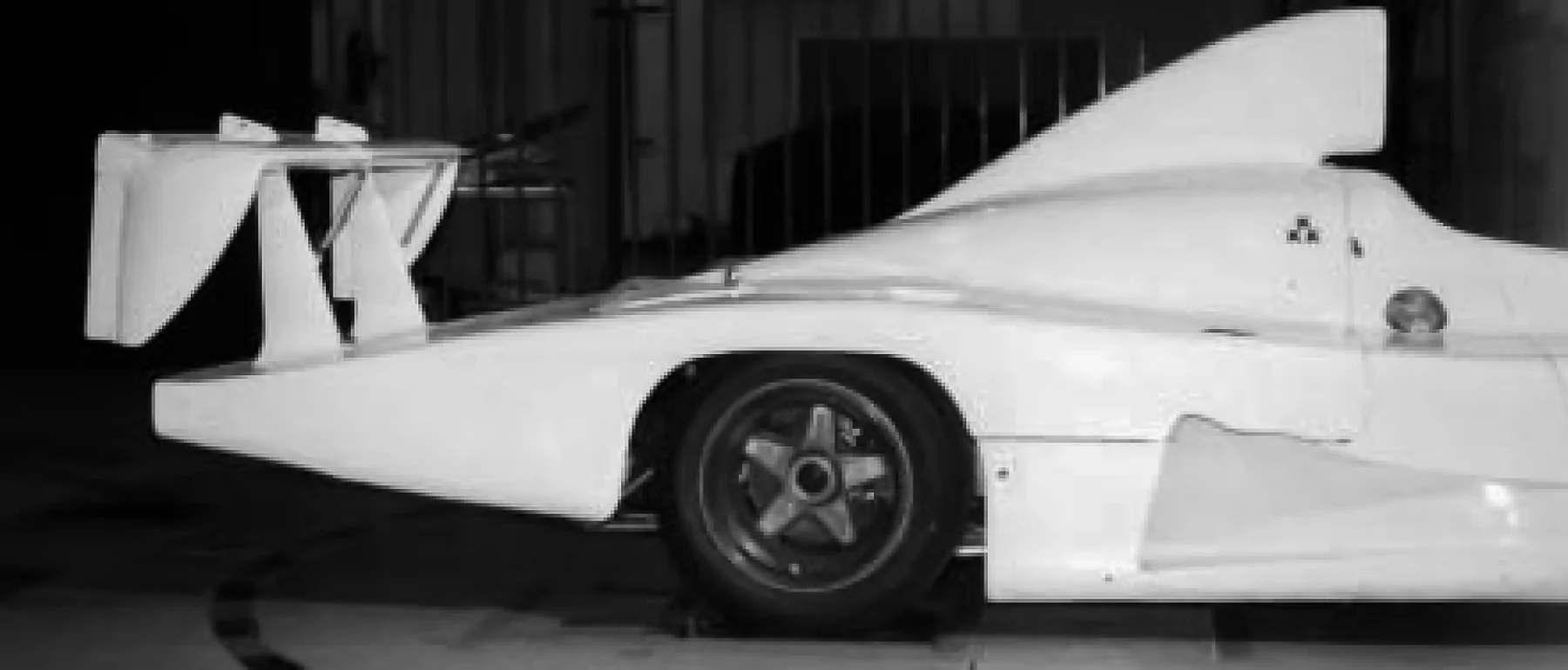 PORSCHE 936--2.jpg