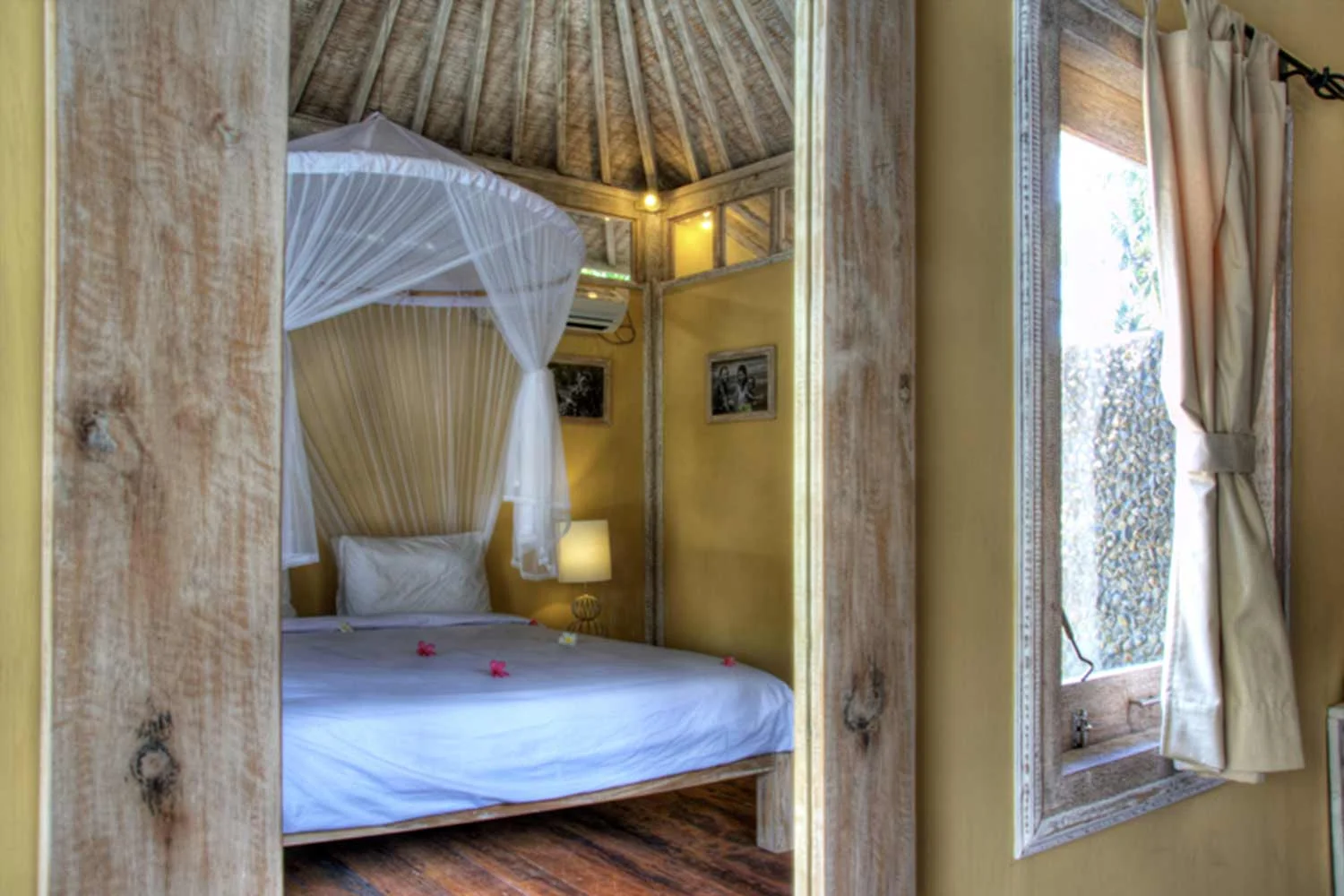 Bedroom hotel gili trawangan