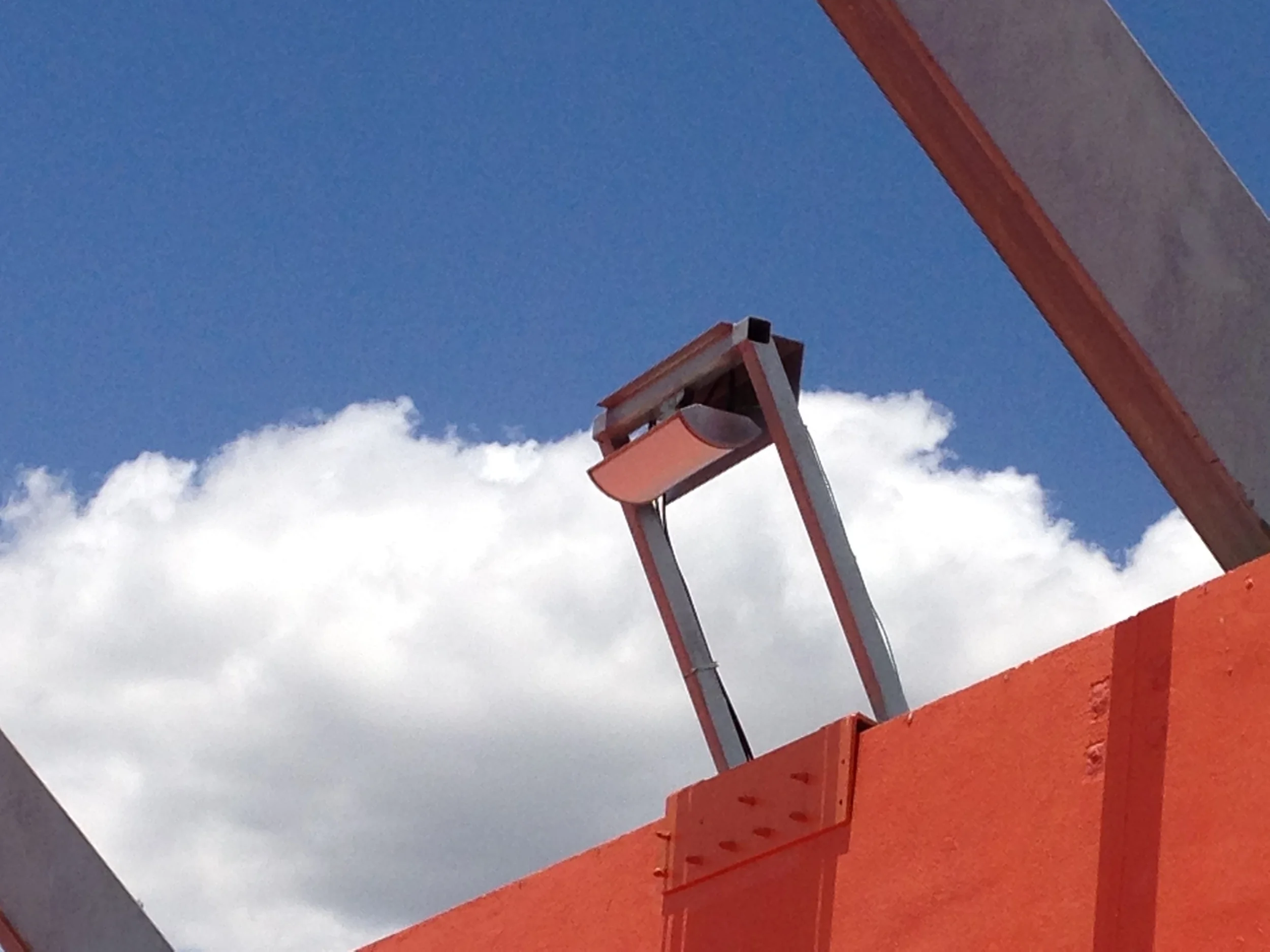 Stealth antenna 1.JPG