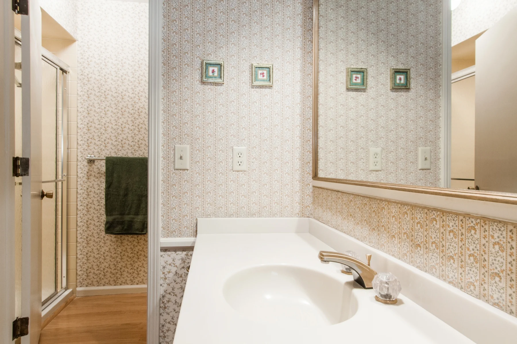 Master-Suite_1800x1200_2697614.jpg