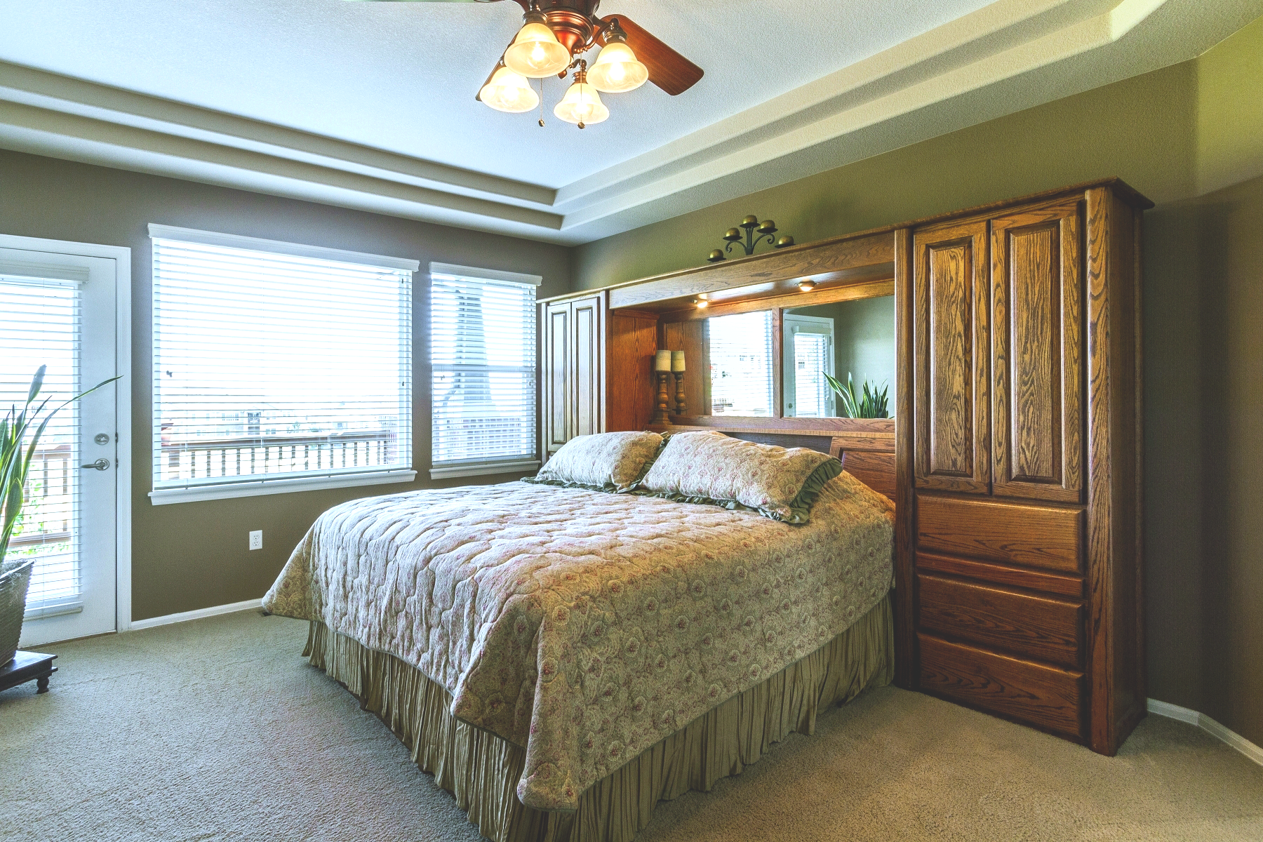 Master-Suite_1800x1200_2800825v3.png