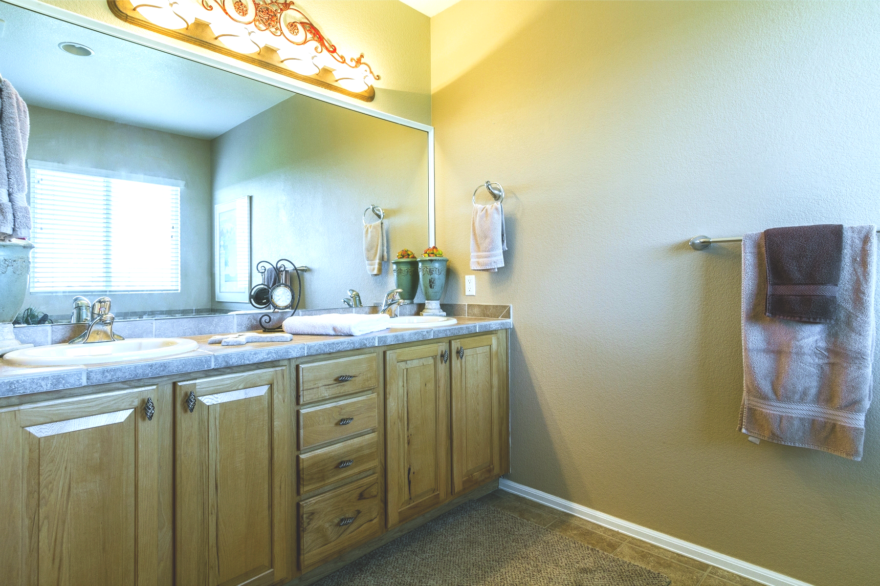 Master-Suite_1800x1200_2800827v3.png