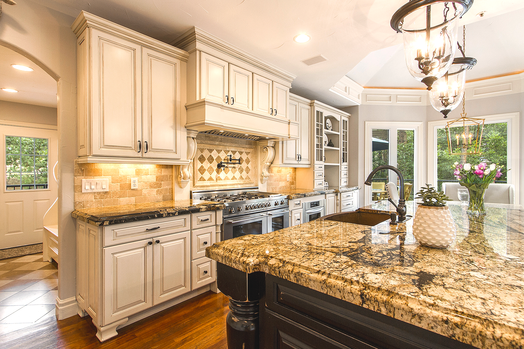 Kitchen_1800x1200_2813065-edit.png