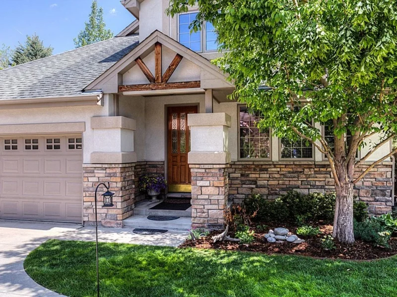 2825 Alameda ext.jpg