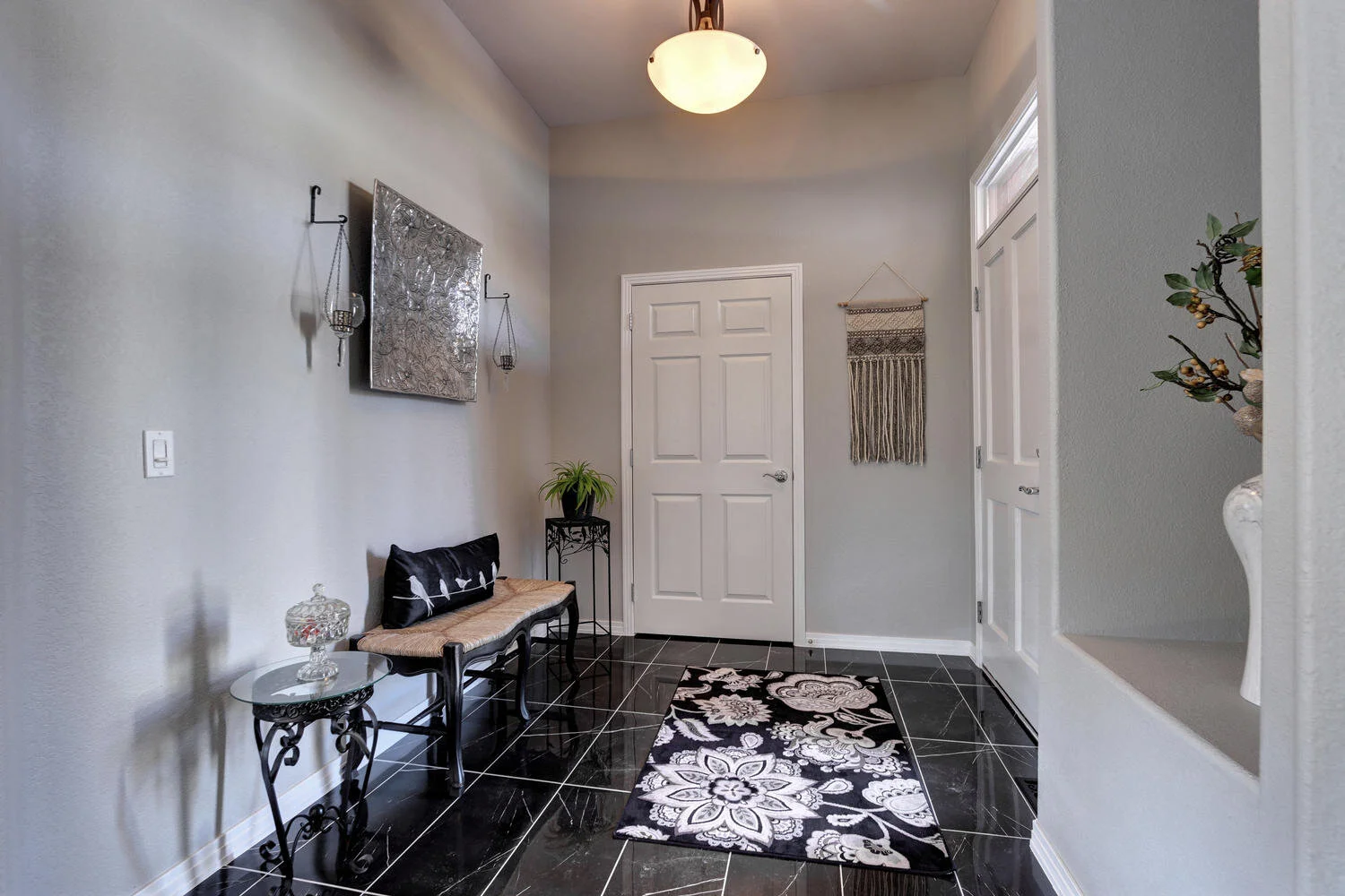 6645 Bright Water Trail-large-007-017-Foyer-1500x1000-72dpi.jpg