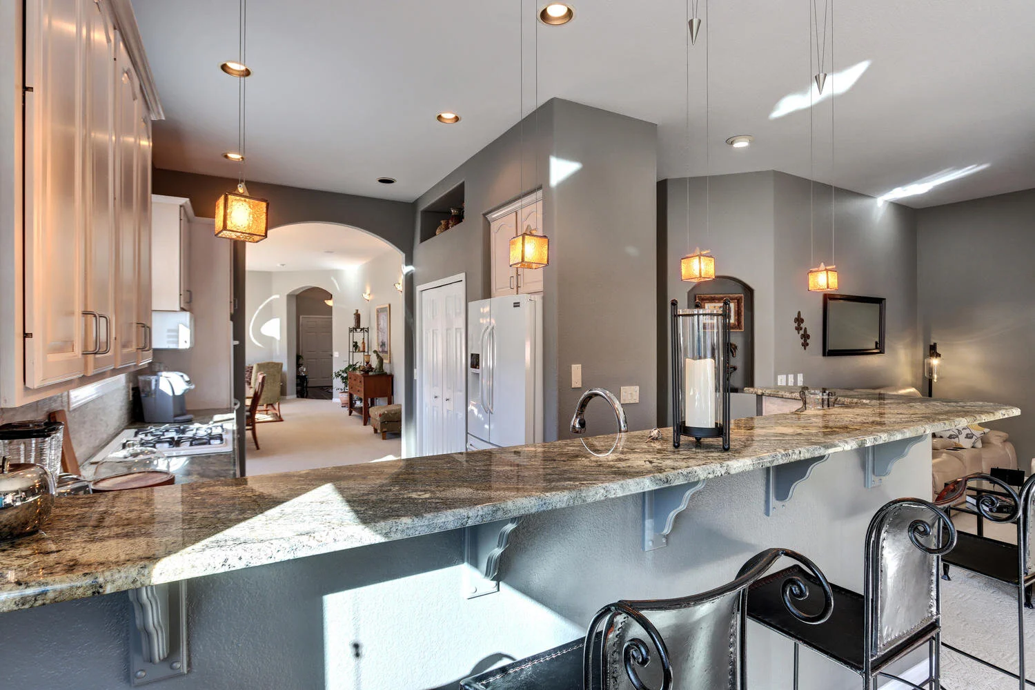 6645 Bright Water Trail-large-024-060-Eatin Kitchen-1500x1000-72dpi.jpg