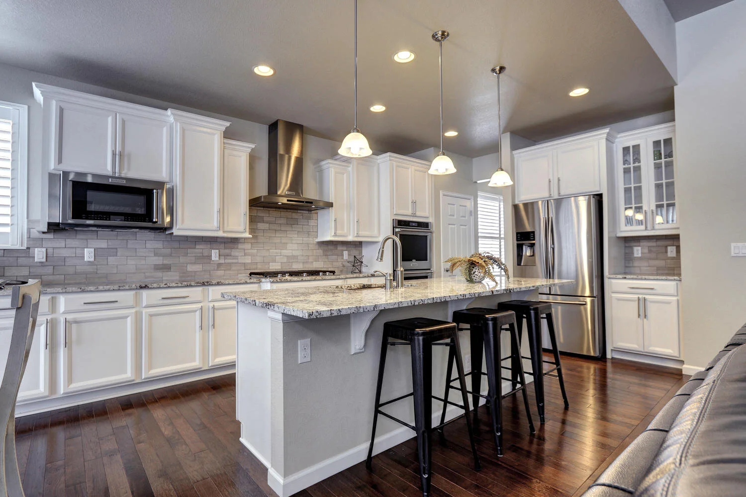 18119 W 85th Dr Arvada CO-large-016-044-HotShotPros d-1500x1000-72dpi.jpg