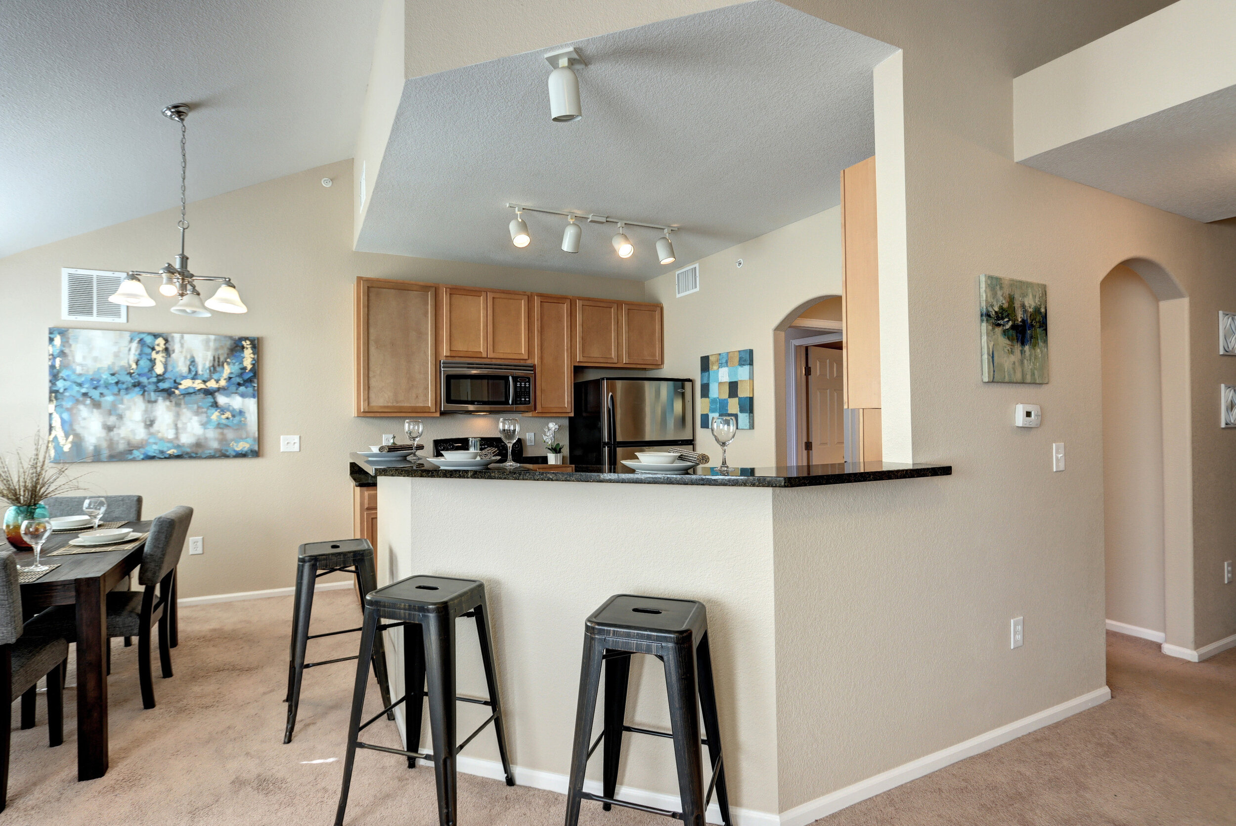 17520 Nature Walk Tr 302-print-016-013-Kitchen-3472x2320-300dpi.jpg