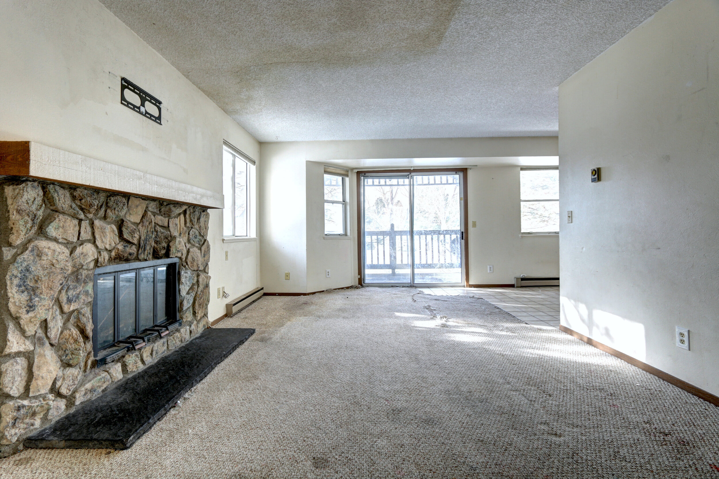 17403 E Mansfield Ave 93EL-print-008-007-Living Room-3648x2432-300dpi.jpg