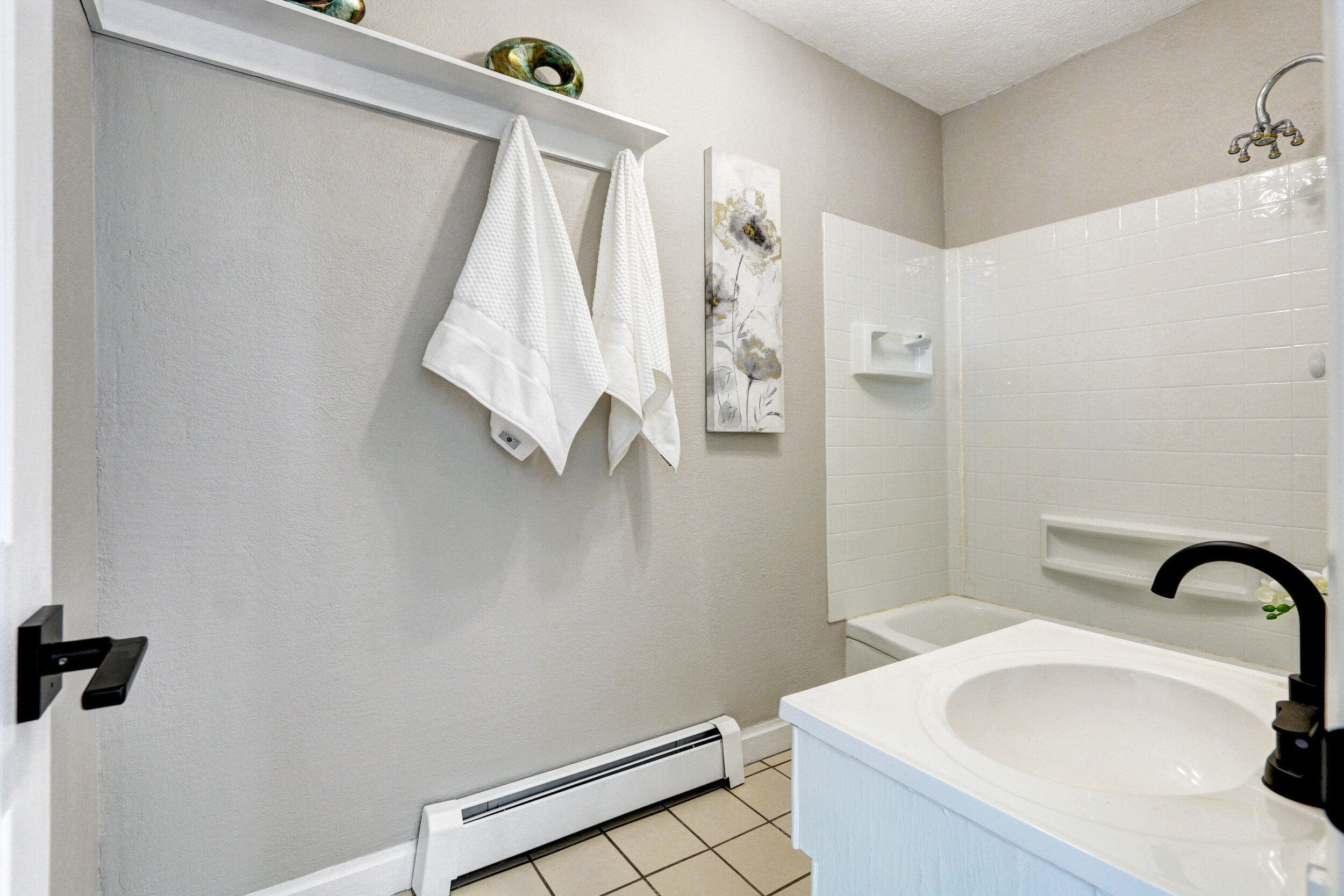 9855 W Wesley Ave Lakewood CO-print-017-061-Bathroom-3648x2432-300dpi.jpg