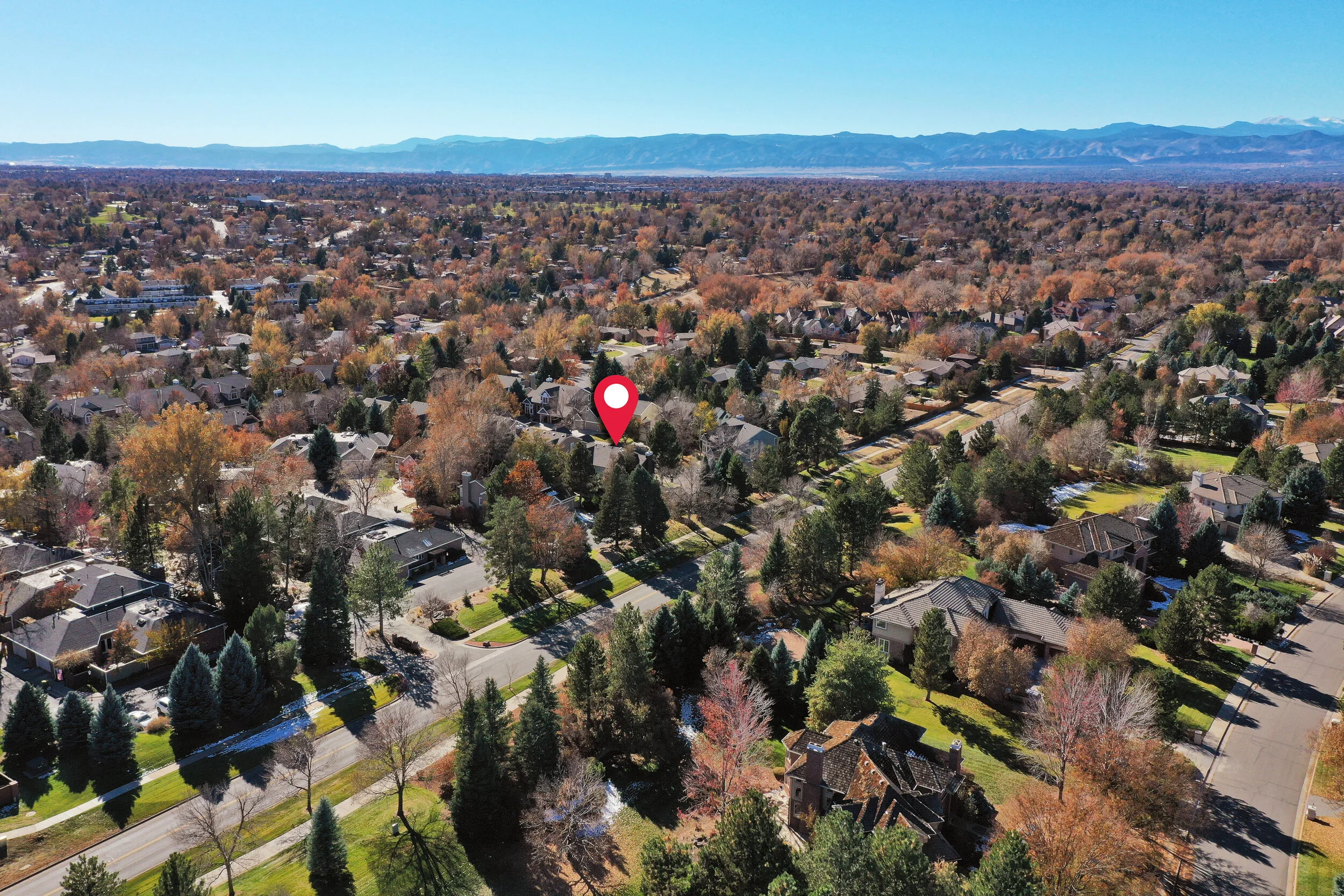 4712 E Pinewood Cir Centennial-print-060-071-L 549-4200x2800-300dpi.jpg
