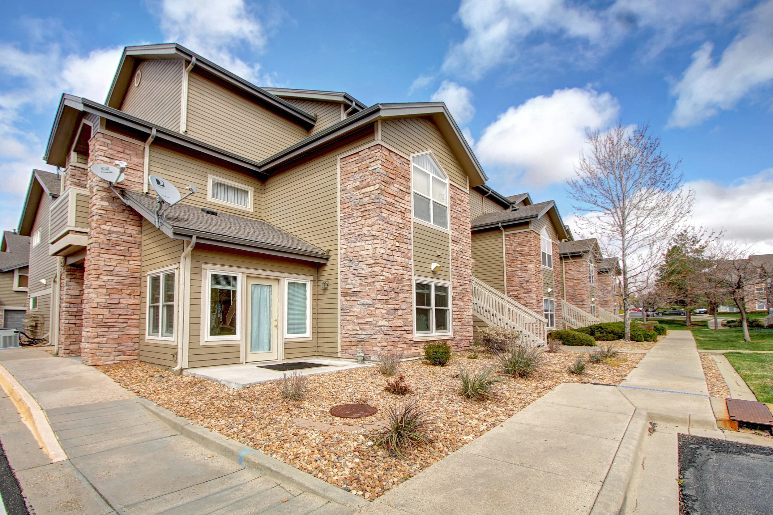 3246 S Walden Ct G Aurora CO-print-001-003-a515-3648x2432-300dpi.jpg