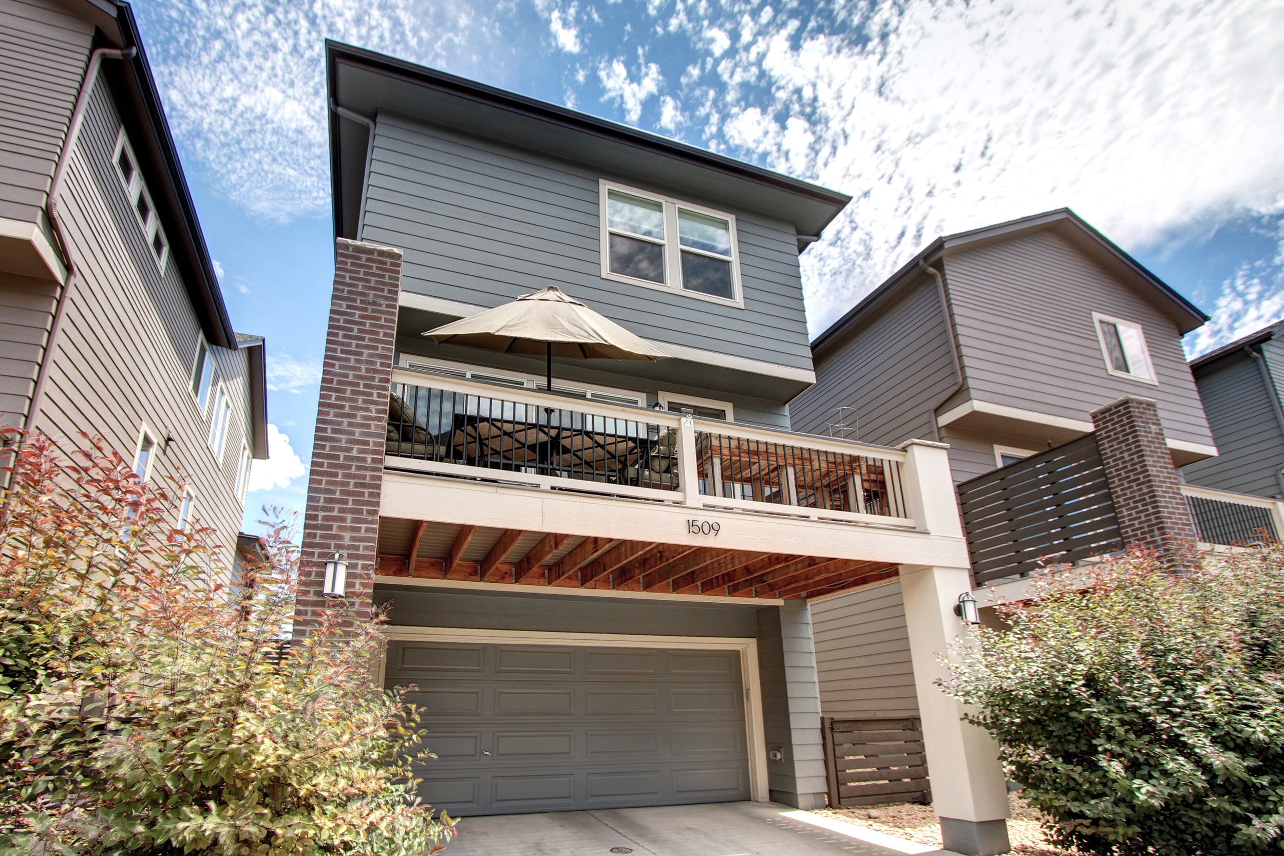 4100 Albion St 1509 Denver CO-print-028-027-a560-3648x2432-300dpi.jpg