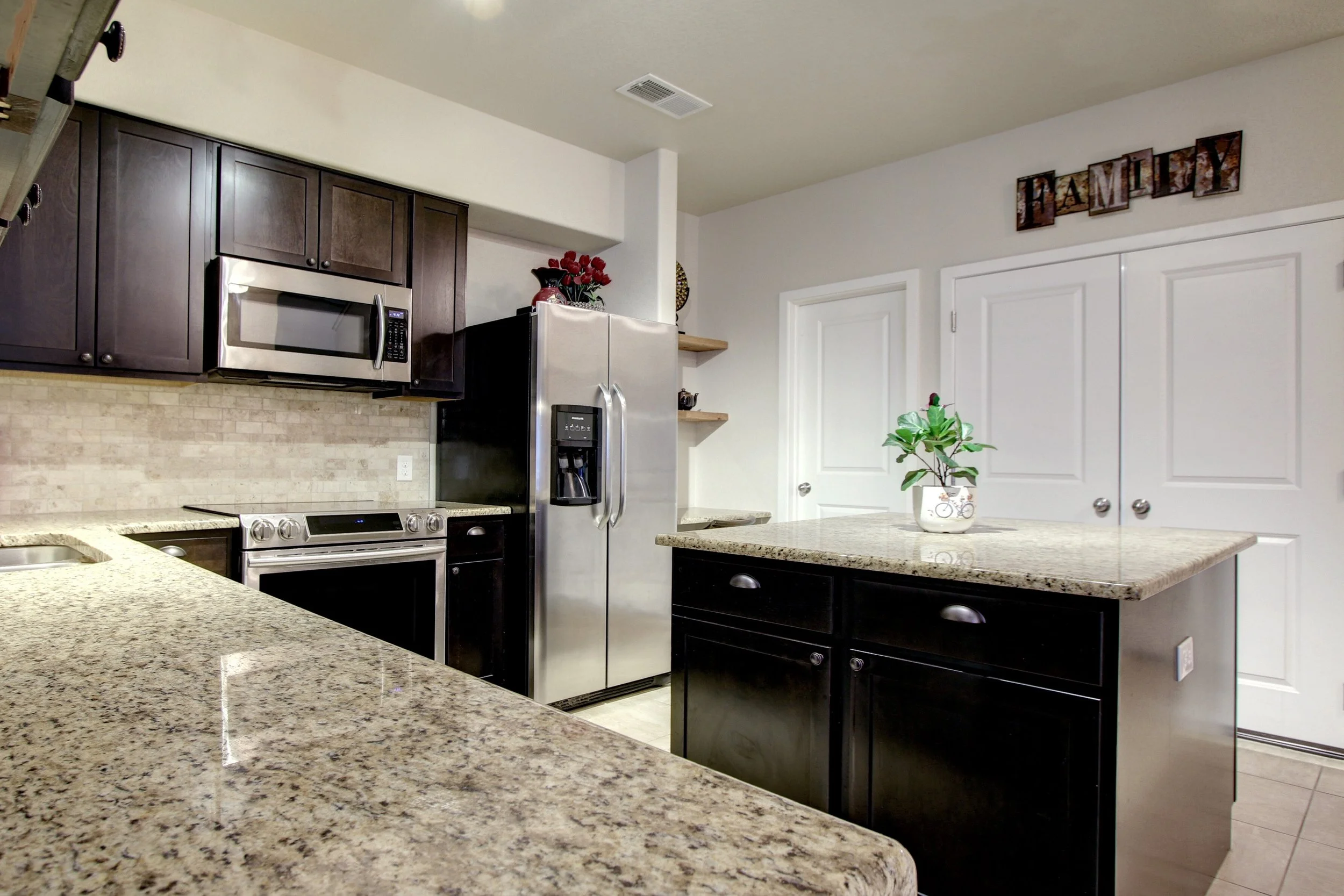 3612 S Perth Cir 105 Aurora CO-print-013-015-b 506-3568x2379-300dpi.jpg