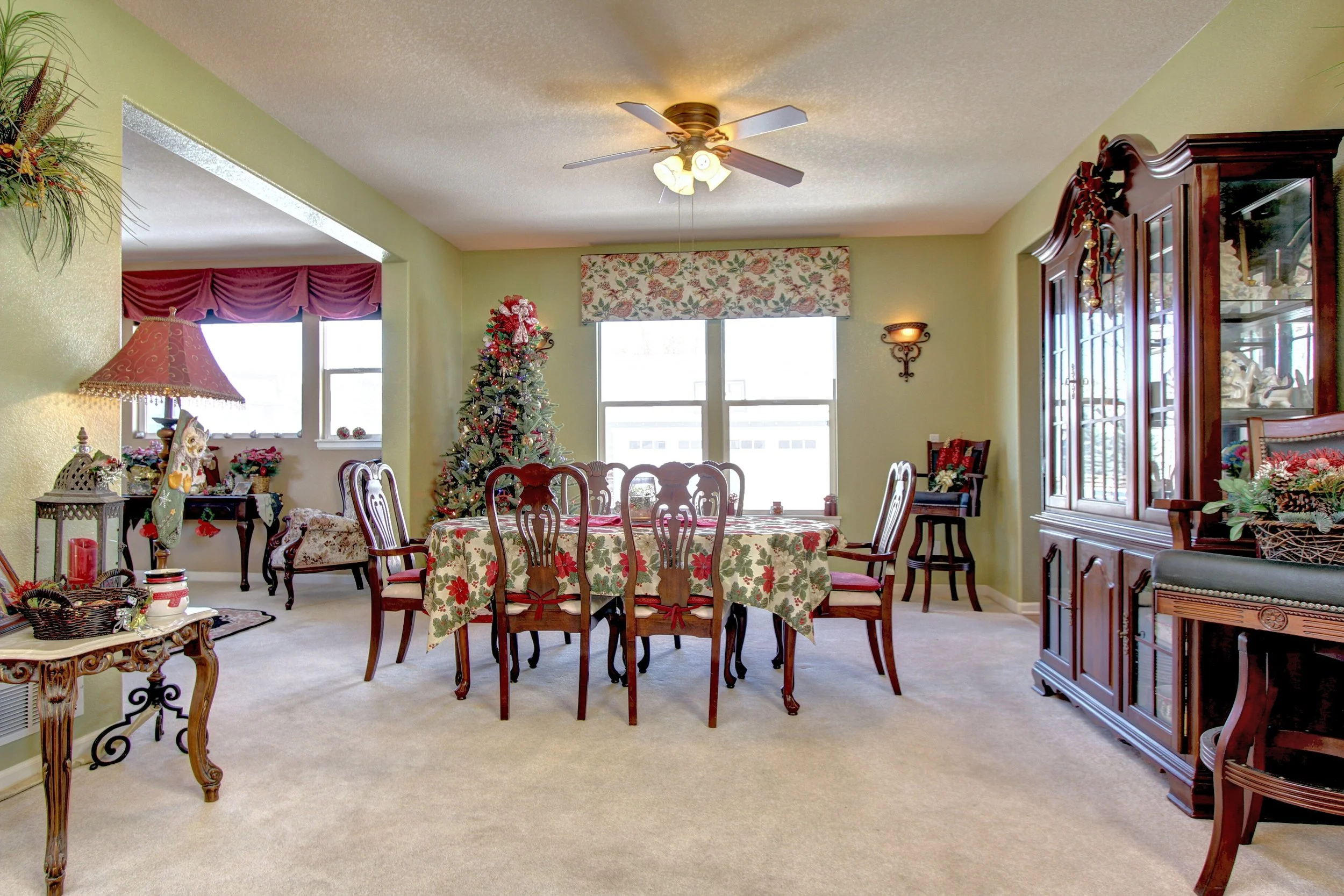 2927 Newbury Ct Littleton CO-print-004-056-Dining Room-3648x2432-300dpi.jpg