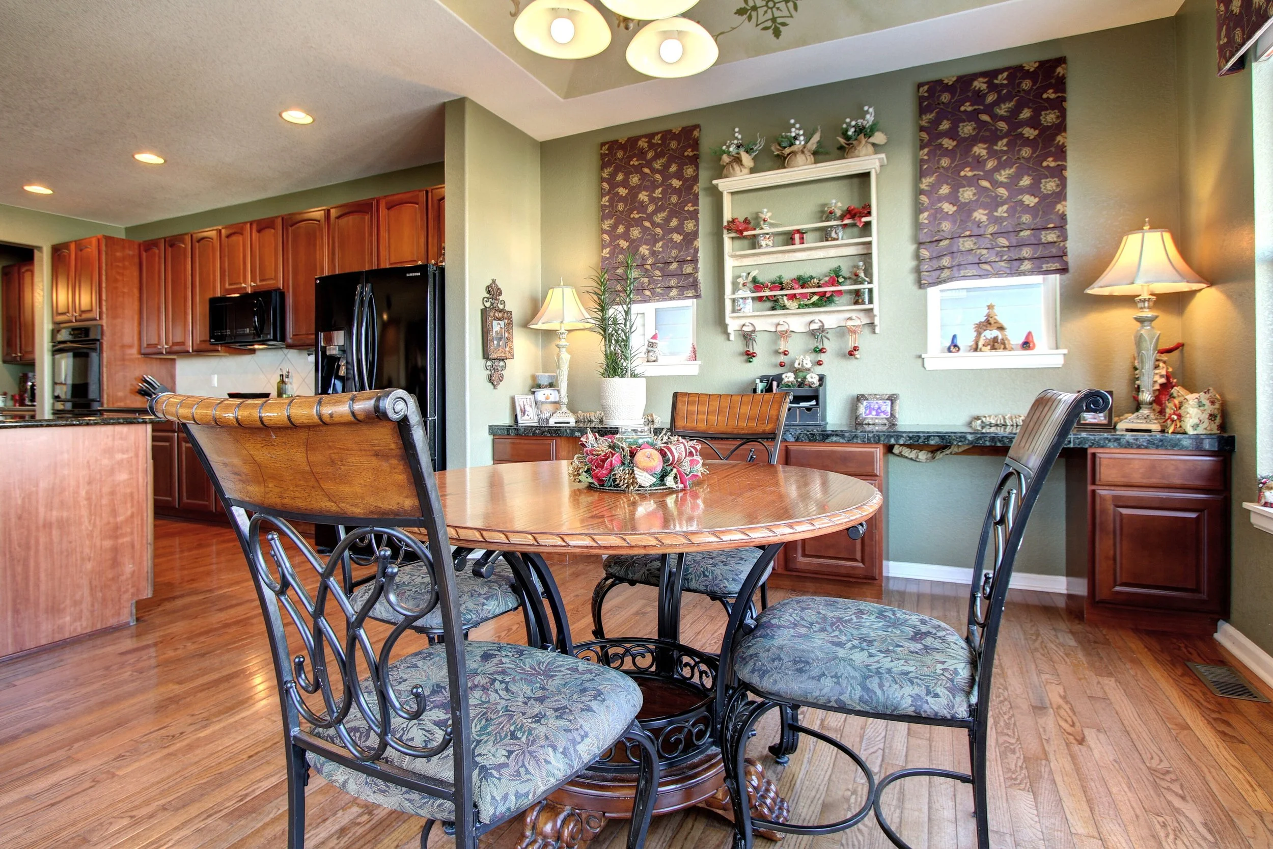 2927 Newbury Ct Littleton CO-print-017-067-Dining Room-3648x2432-300dpi.jpg