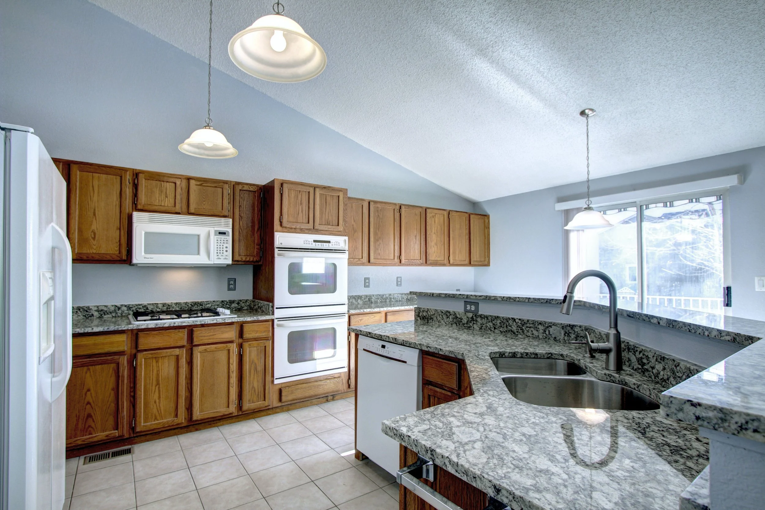12170 W Berry Ave Littleton CO-print-022-021-d 889-3648x2432-300dpi.jpg