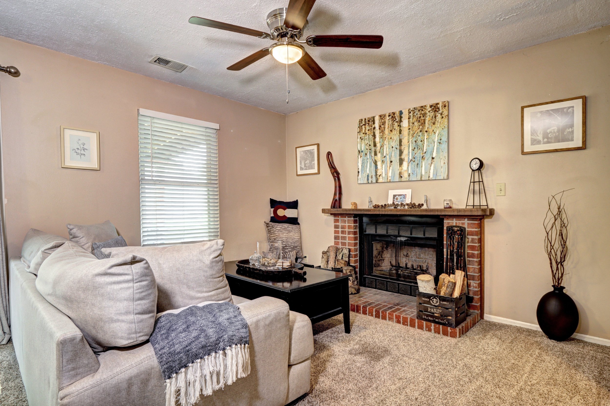 7937 S Holland Way Littleton-print-015-008-a-3984x2656-300dpi.jpg