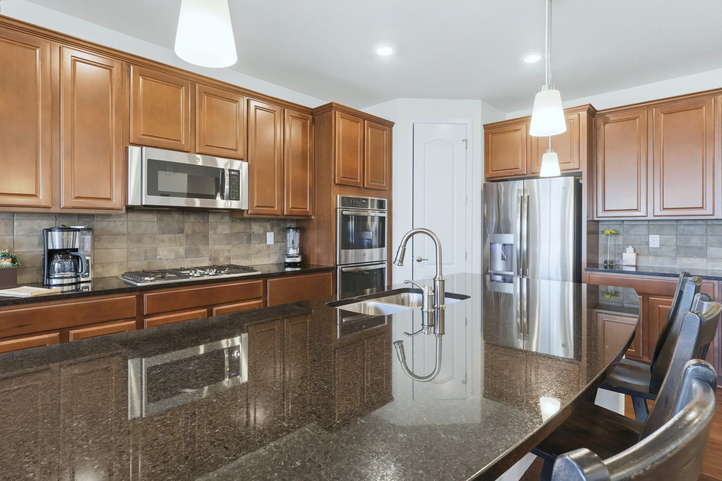 7022 Hyland Hills St Castle-print-016-019-a  016-4200x2800-300dpi.jpg