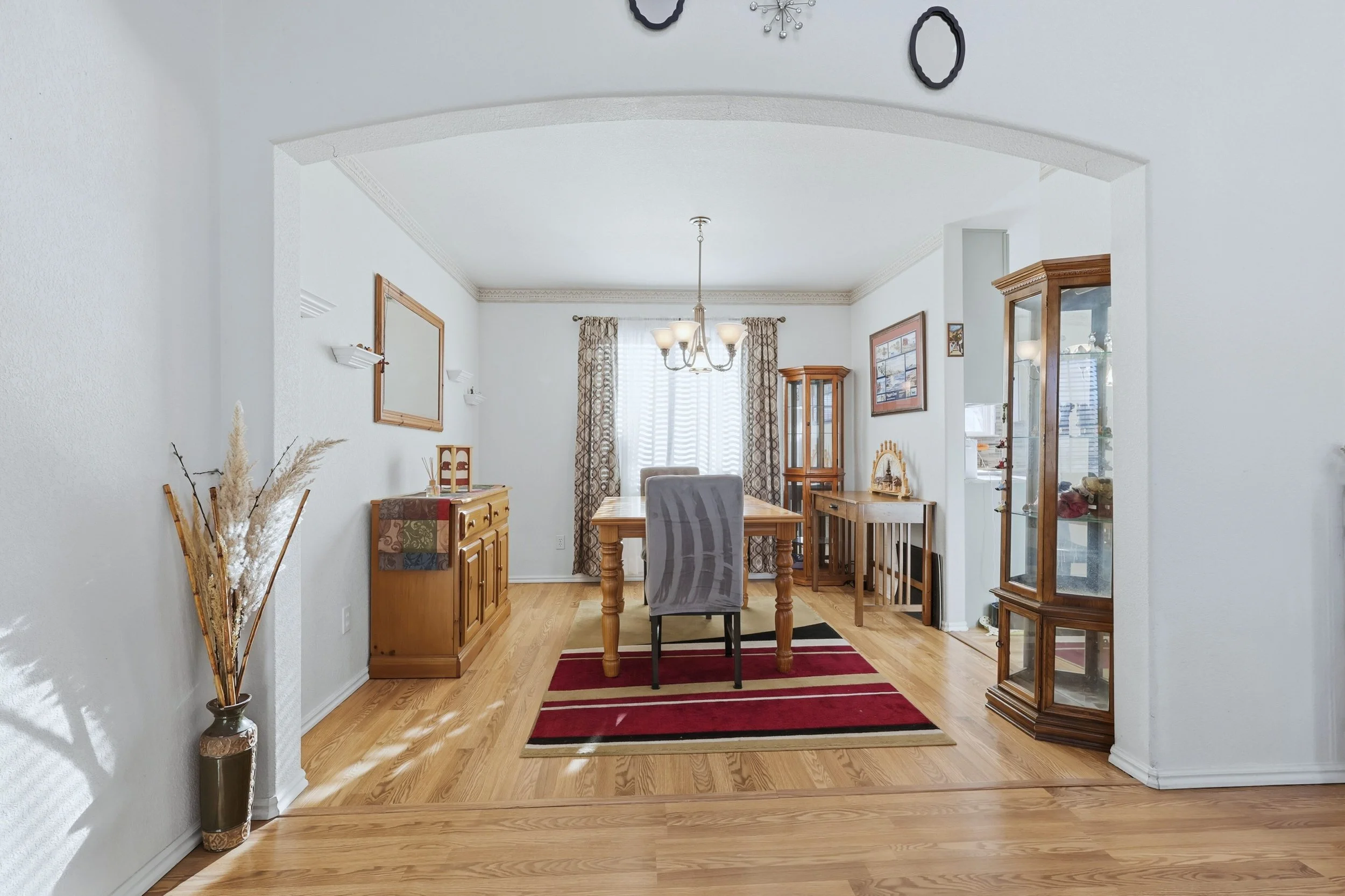 2126 S Espana St Aurora CO-print-009-012-a 009-4200x2800-300dpi.jpg