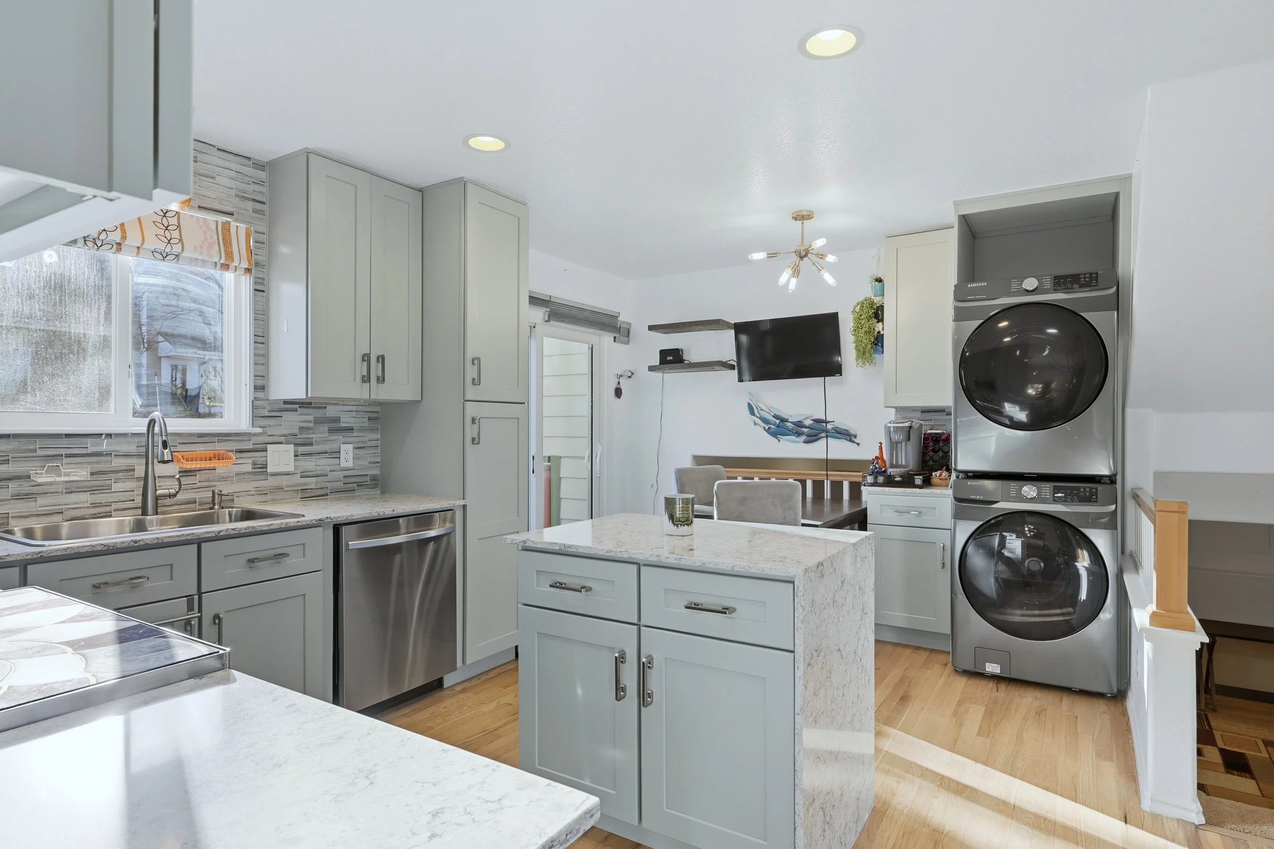 2126 S Espana St Aurora CO-print-014-032-a 014-4200x2800-300dpi.jpg