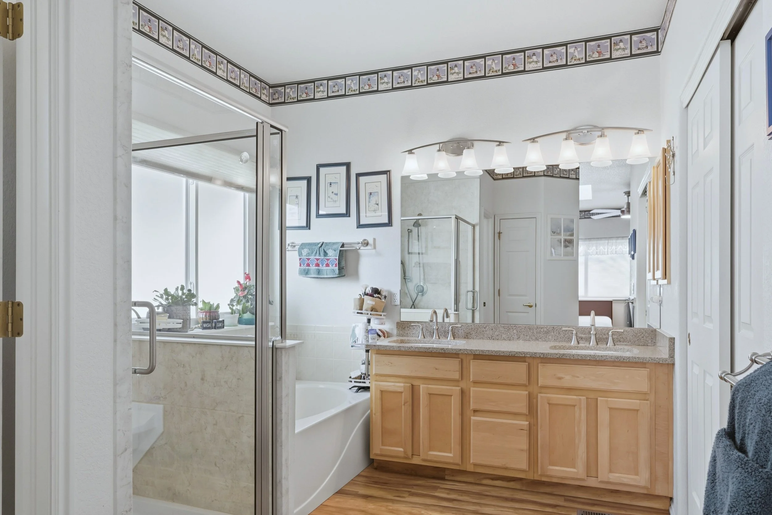 2126 S Espana St Aurora CO-print-025-020-a 025-4200x2800-300dpi.jpg