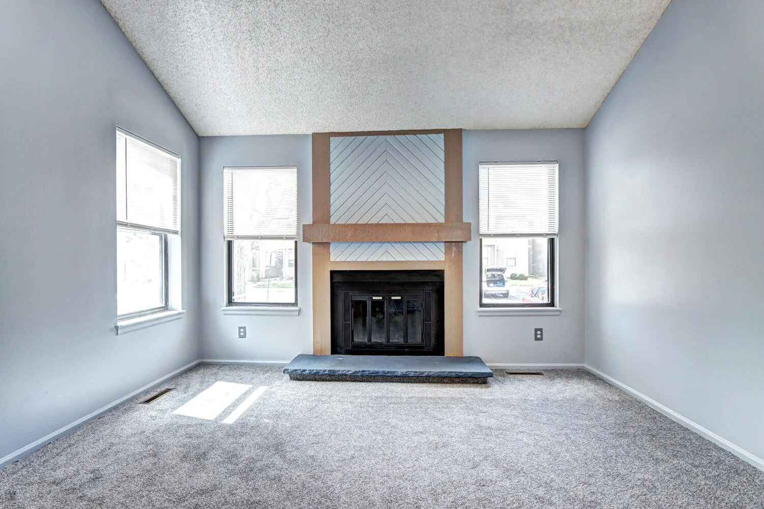 4634 S Fraser Ct F Aurora CO-large-009-043-b 404-1500x1000-72dpi.jpg