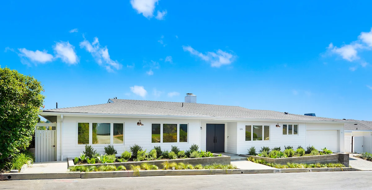 1216_Las_Pulgas_001.jpg