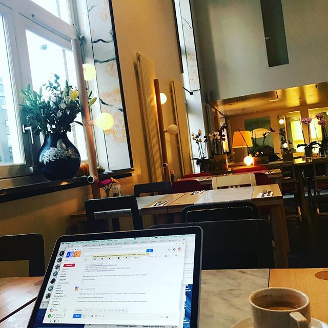 The joys of being able to work from anywhere.
.
.
.
#ladyboss #ladybosslifestyle #femaleceos #femaleceo #worklife #worklifebalance #worklifebalanced #joy #travel #amsterdam #lloydhotel