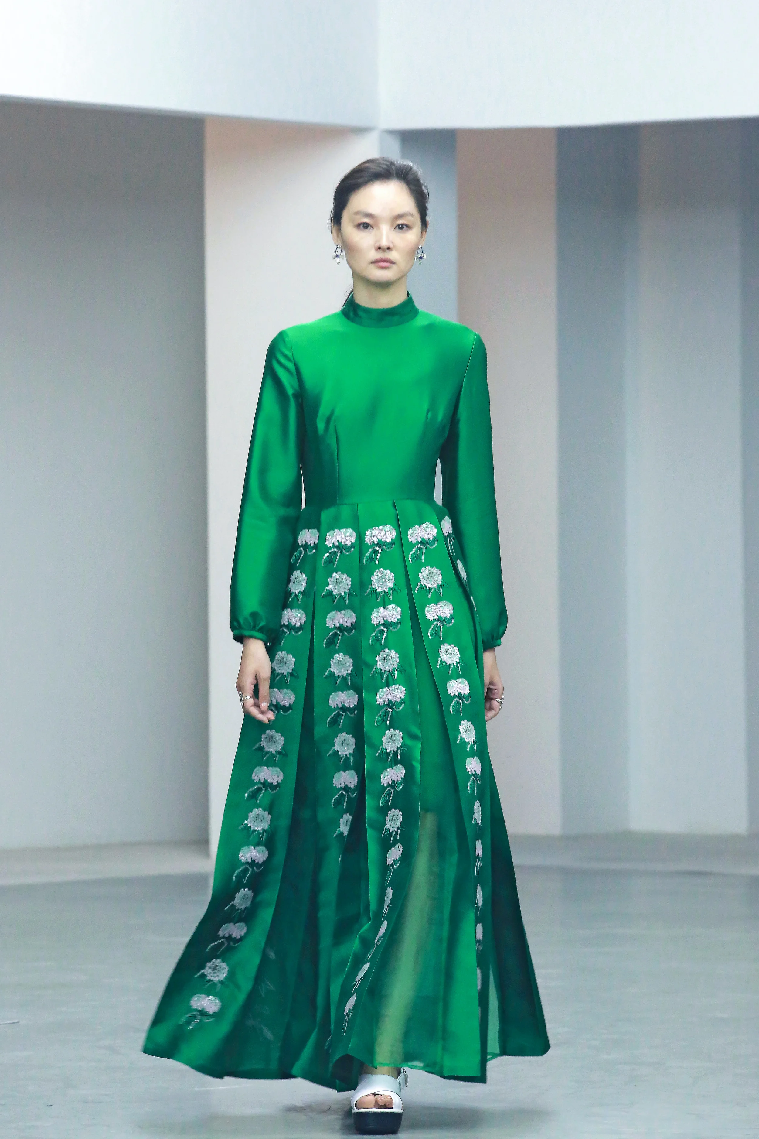 HELEN LEE2015秋冬新品发布1.jpg