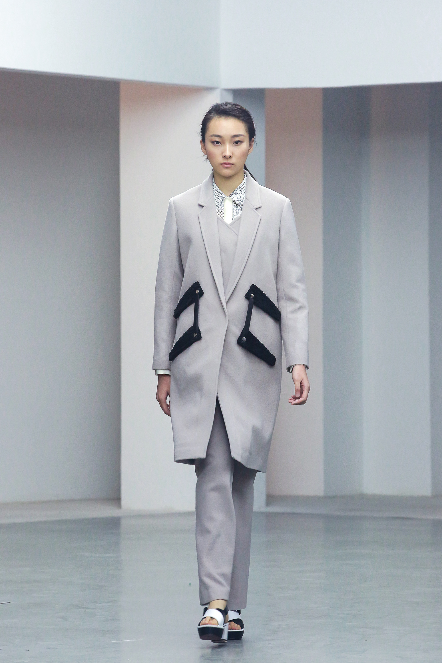 HELEN LEE2015秋冬新品发布7.jpg