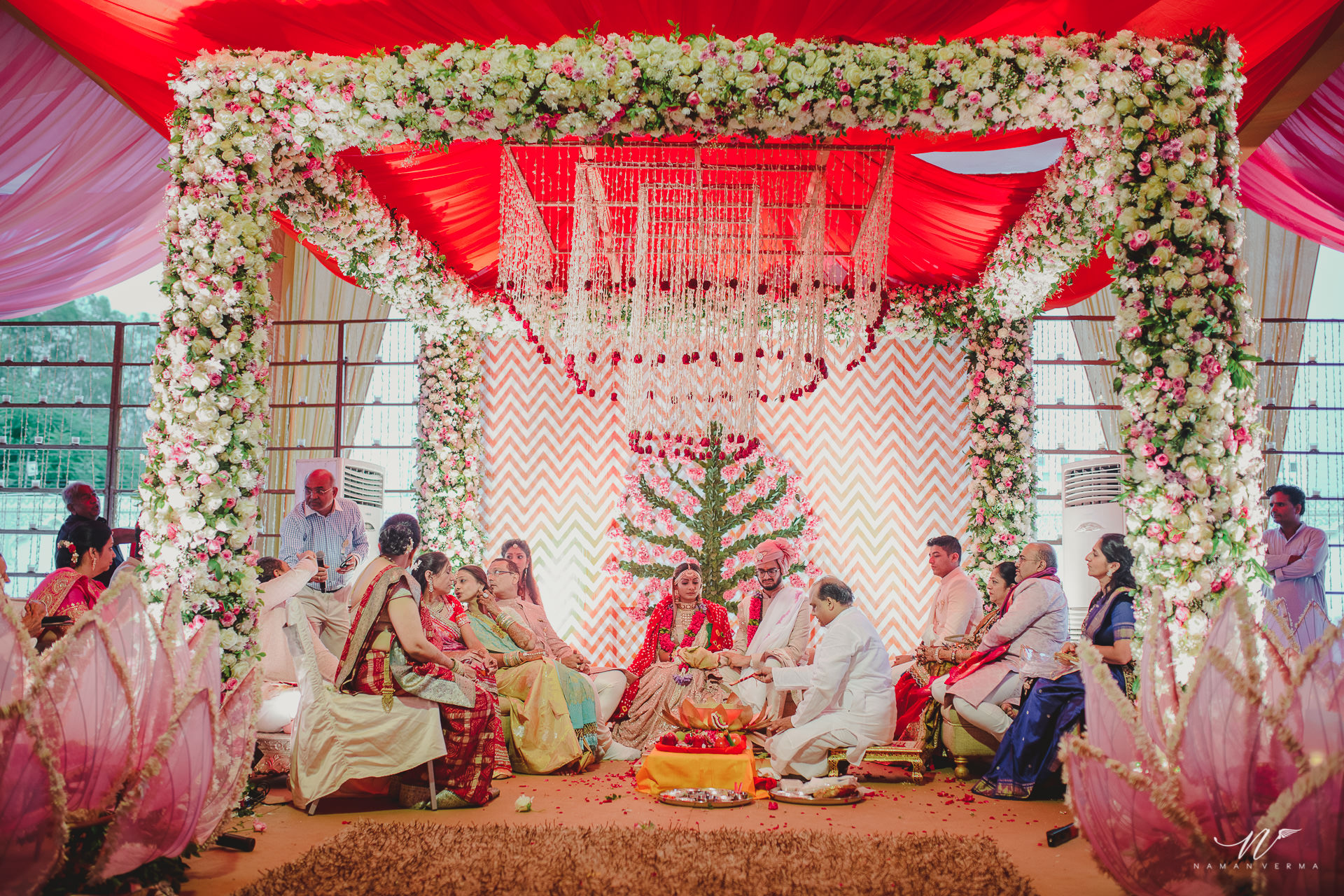 NVP_Vidhi&Rushang_Wedding_674.jpg