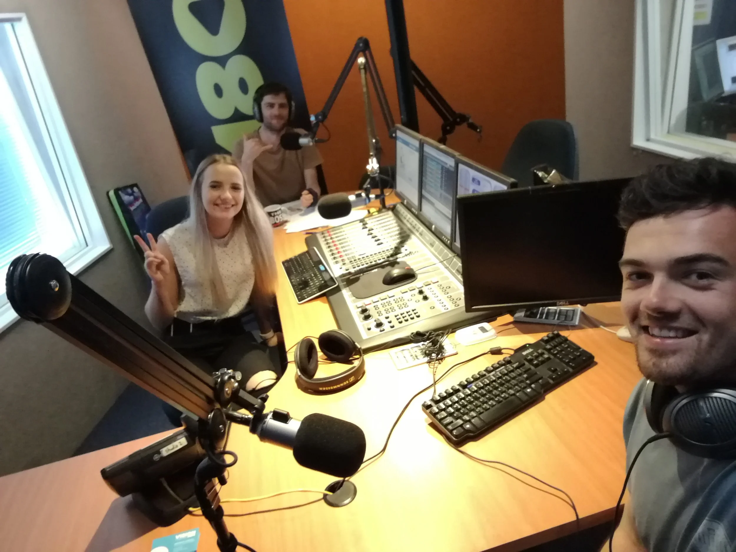 Vision FM