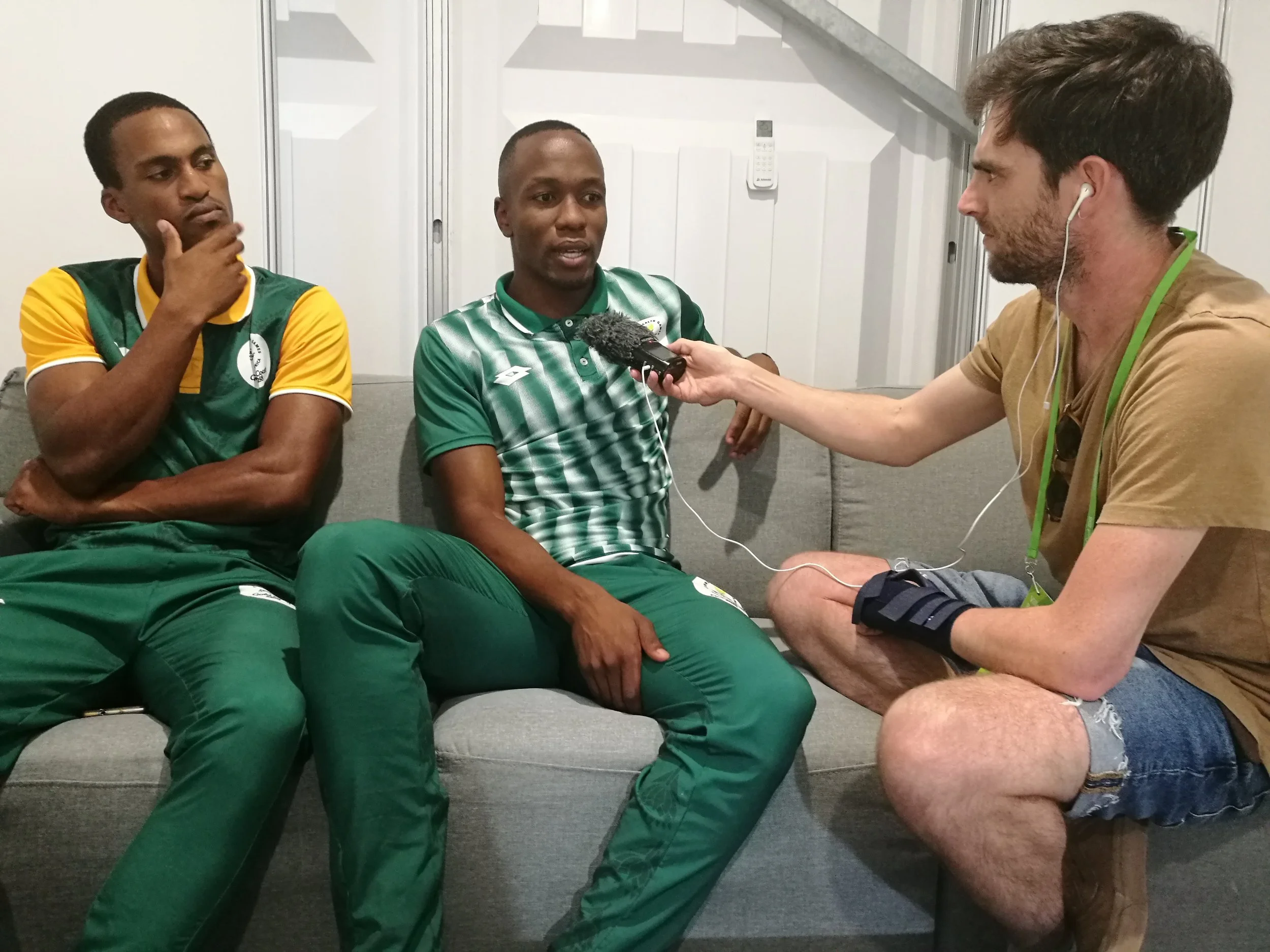 South Africa's Akani Simbine & Henricho Bruintjies
