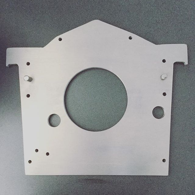 #brisbanemachineshop #engineering #enginegearboxmountplate #dragcars #speedway #dragster #aluminium  #openwheeleddragcar