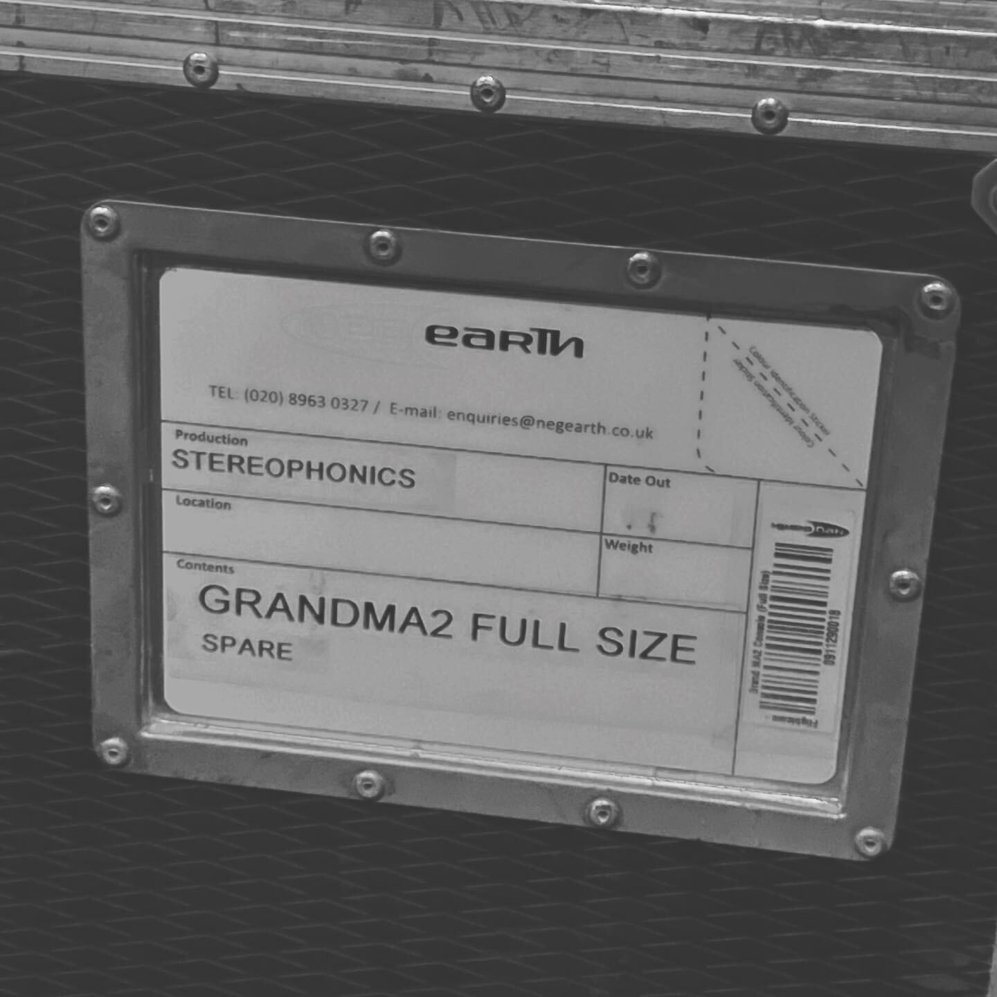 When Granny has to come on the tour @stereophonicsofficial