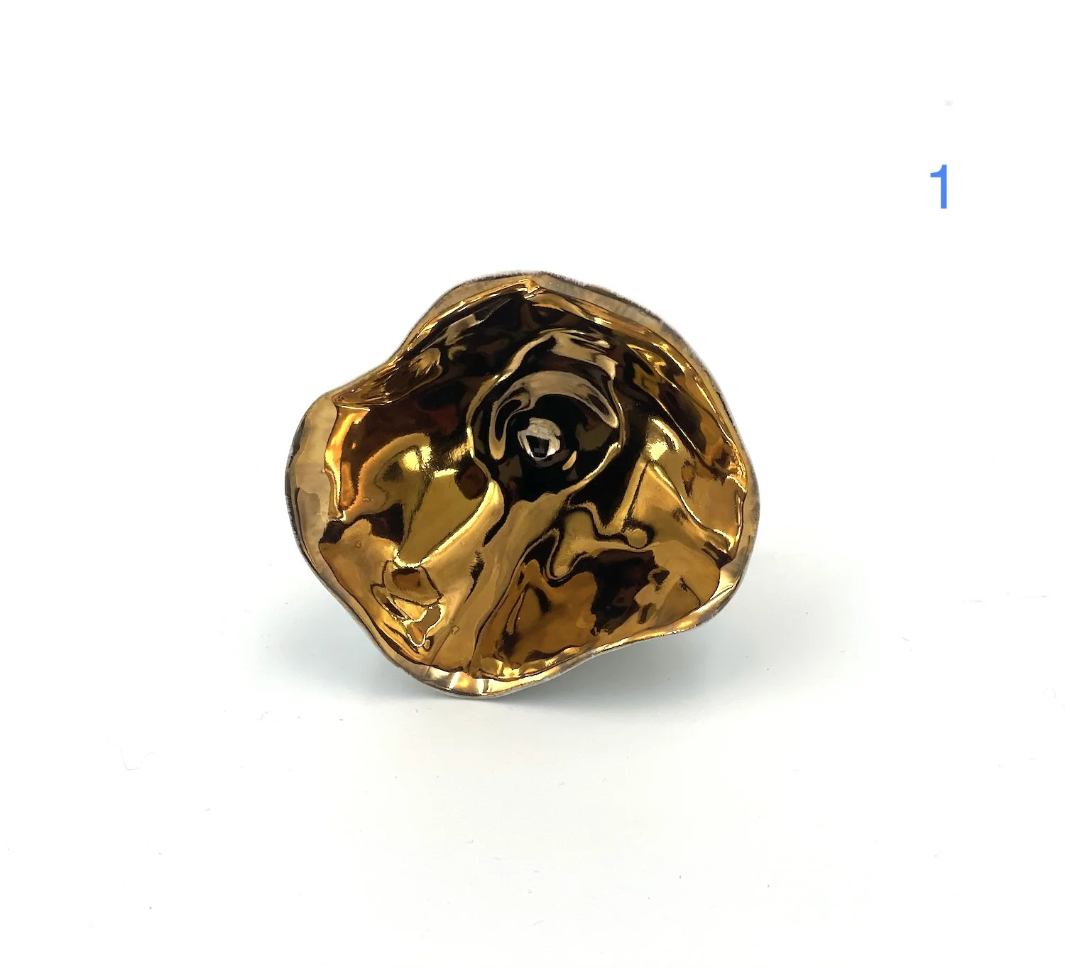 Penny Little Ceramics White Porcelain and Gold Lustre Tulip form 8102.jpg