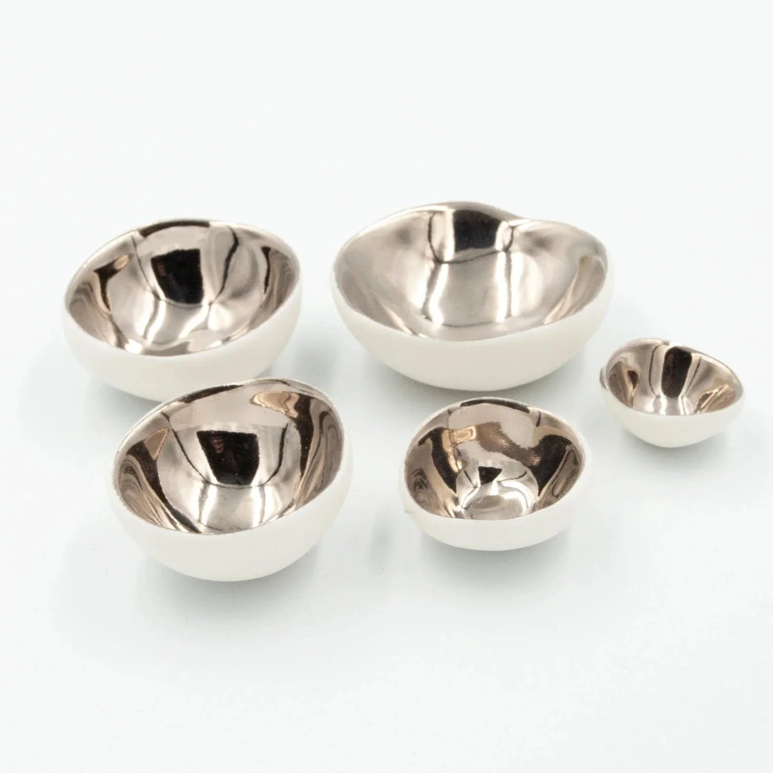 Platinum-and-White-Porcelain-Stack-of-5-bowls-by-Penny-Little-2.jpg