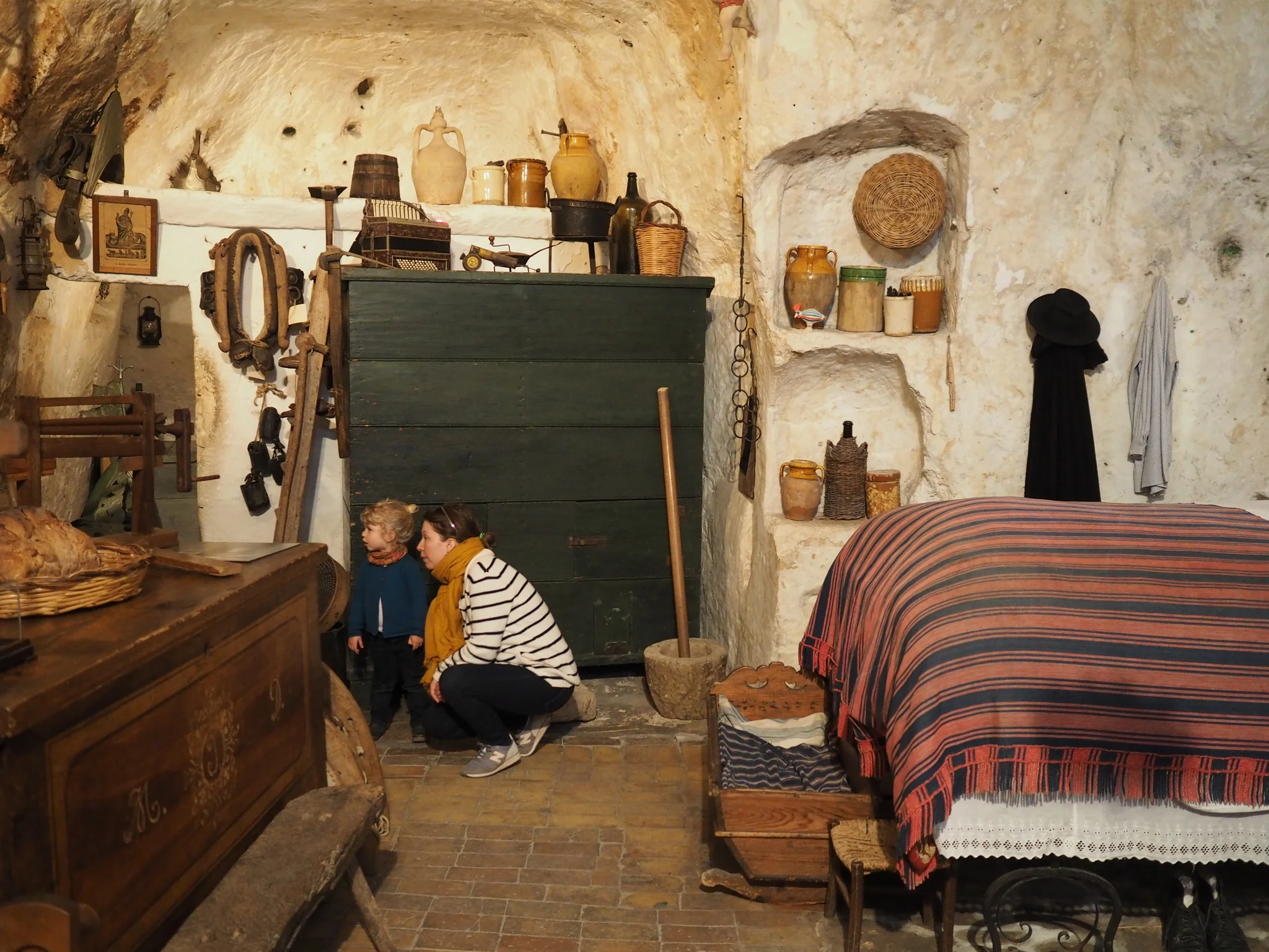 Visiting a former cave home in Matera, the Casa Grotta di Vico Solitario, at f/1.8.