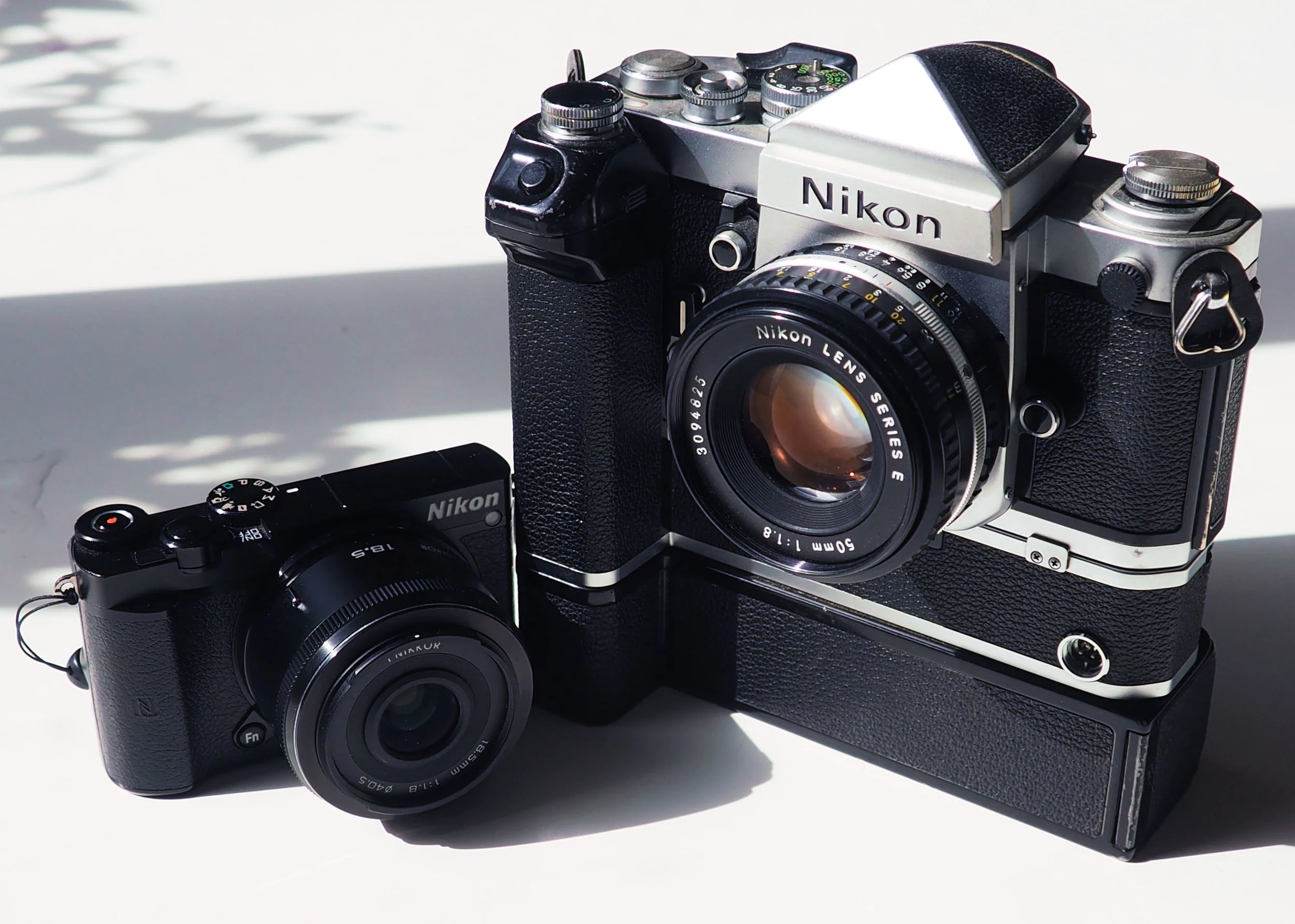2点 Nikon1 J1 、NIKON1 NIKKOR 18.5mm f1.8