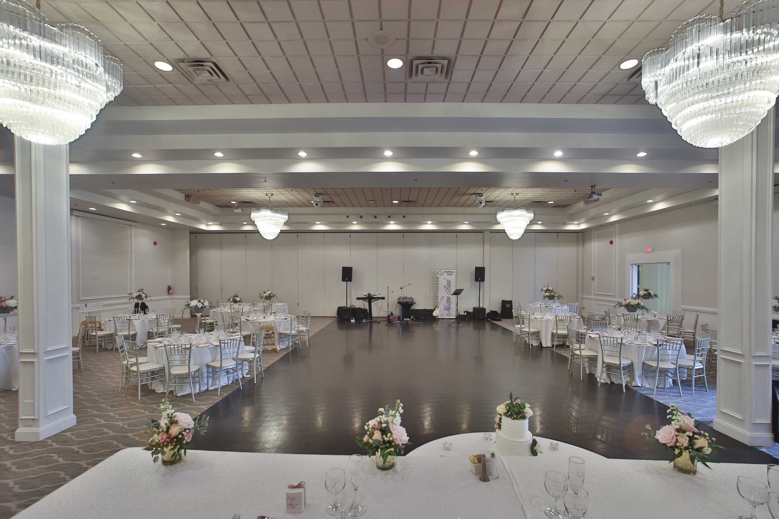 mississauga-wedding-venue-venues-banquet-hall (9).jpg