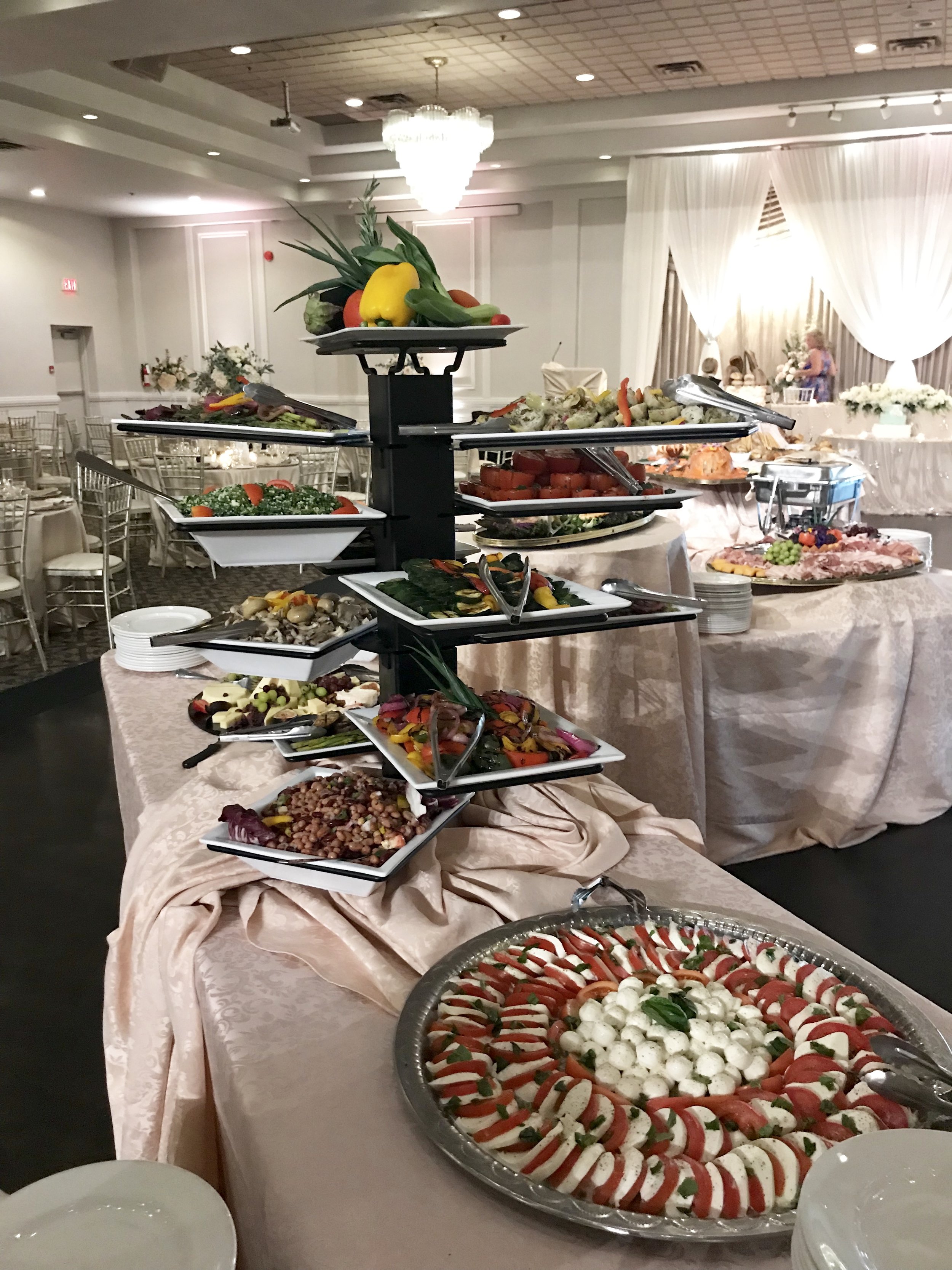 16-ANTIPASTO-BAR-MISSISSAUGA-wedding-venue-weddings-banquet-catering.jpg