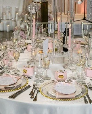 Every detail has its place.⁠
⁠
Photo by @magicvisionphotography⁠
Decor by @decorbyaudrian⁠
⁠
⁠
.⁠
.⁠
.⁠
.⁠
.⁠
⁠
#weddingday #mississaugavenues #weddingvenue #MississaugaGrand