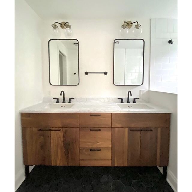 Work is still going on and getting done, in a safe socially distanced fashion of course. This master bath was just finished and the clients move in soon (so do the accessories)! Hope they like it as much as we do... #contemporarybathdesign #interiors