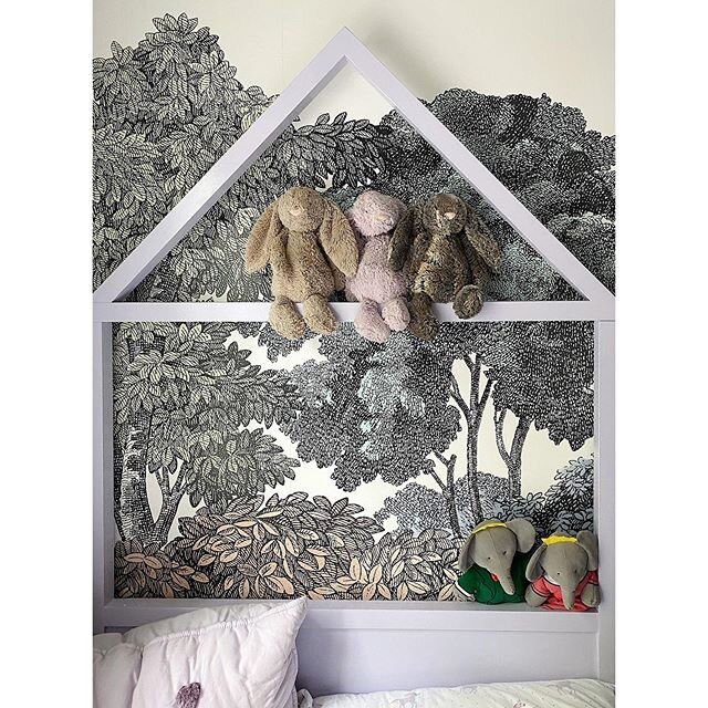 Our pint sized #interiors client has her own idea of how she likes her animals styled on her bed! #custombed #lavenderbed #decoratingfortoddlers #allpurple #cvilledecor #interiorsandarchitecture #rebelwalls #youdoyou #bringtheoutsidein