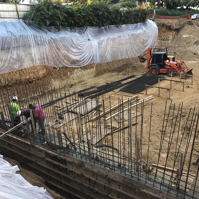 Cement is being put in, hard work #work #holidays #happy #puertorico #oasis #construction #cement  #retainingwall