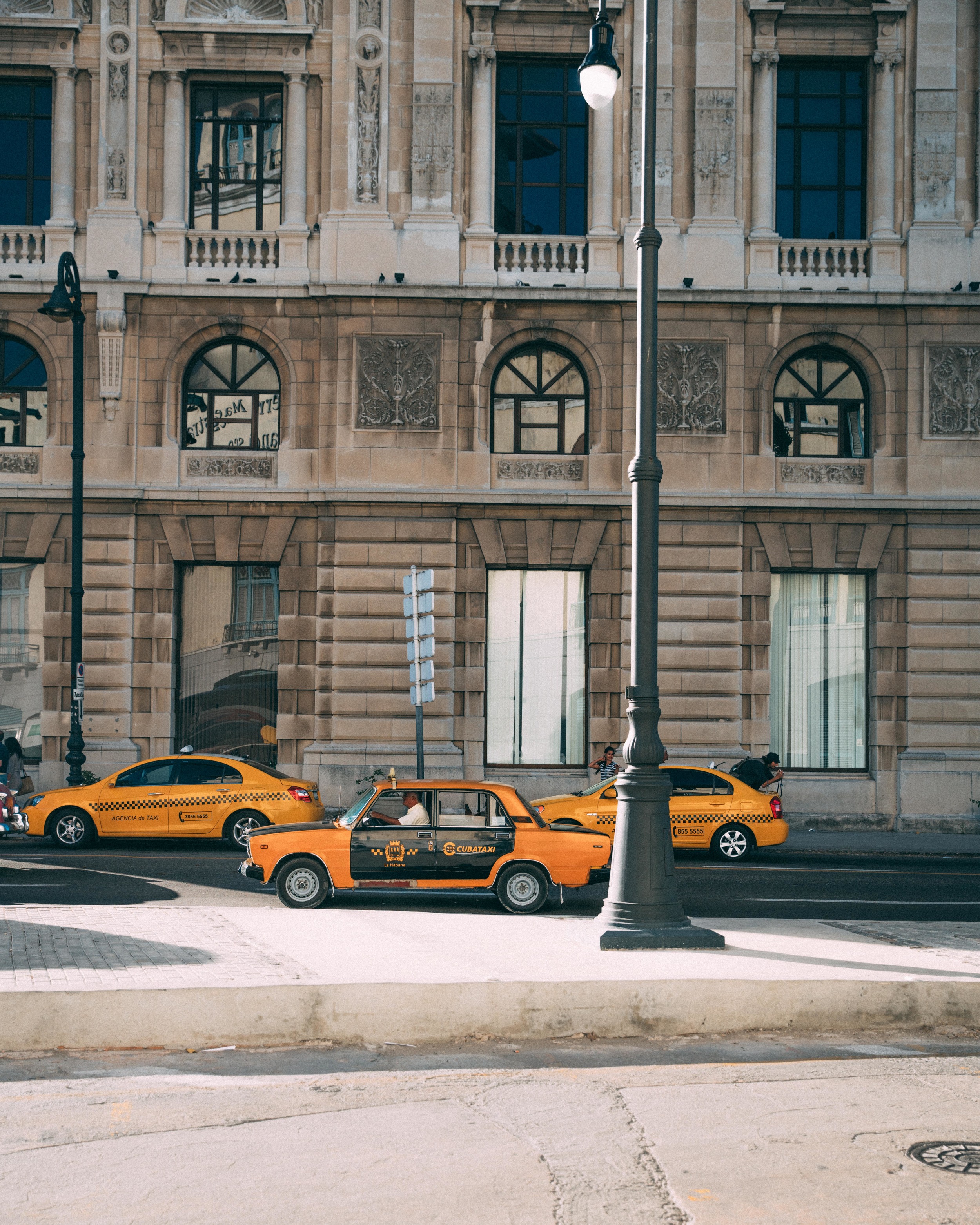 Aga Vista 100 plus plus plus Under Yellow Car 2 (1 of 1).jpg