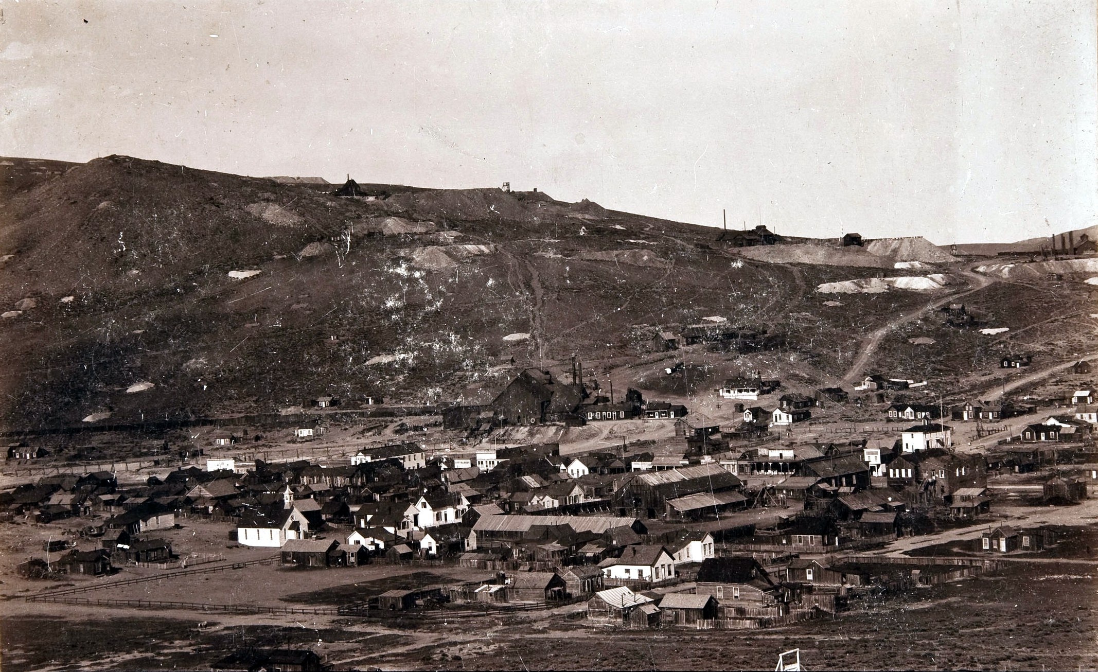 Bodie in its heyday, 1890. Click to enlarge.